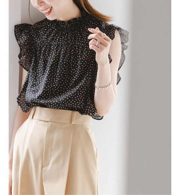 NOBLE「《追加4》【洗える】シャーリングフリルノースリブラウス」|シャツ・ブラウス|