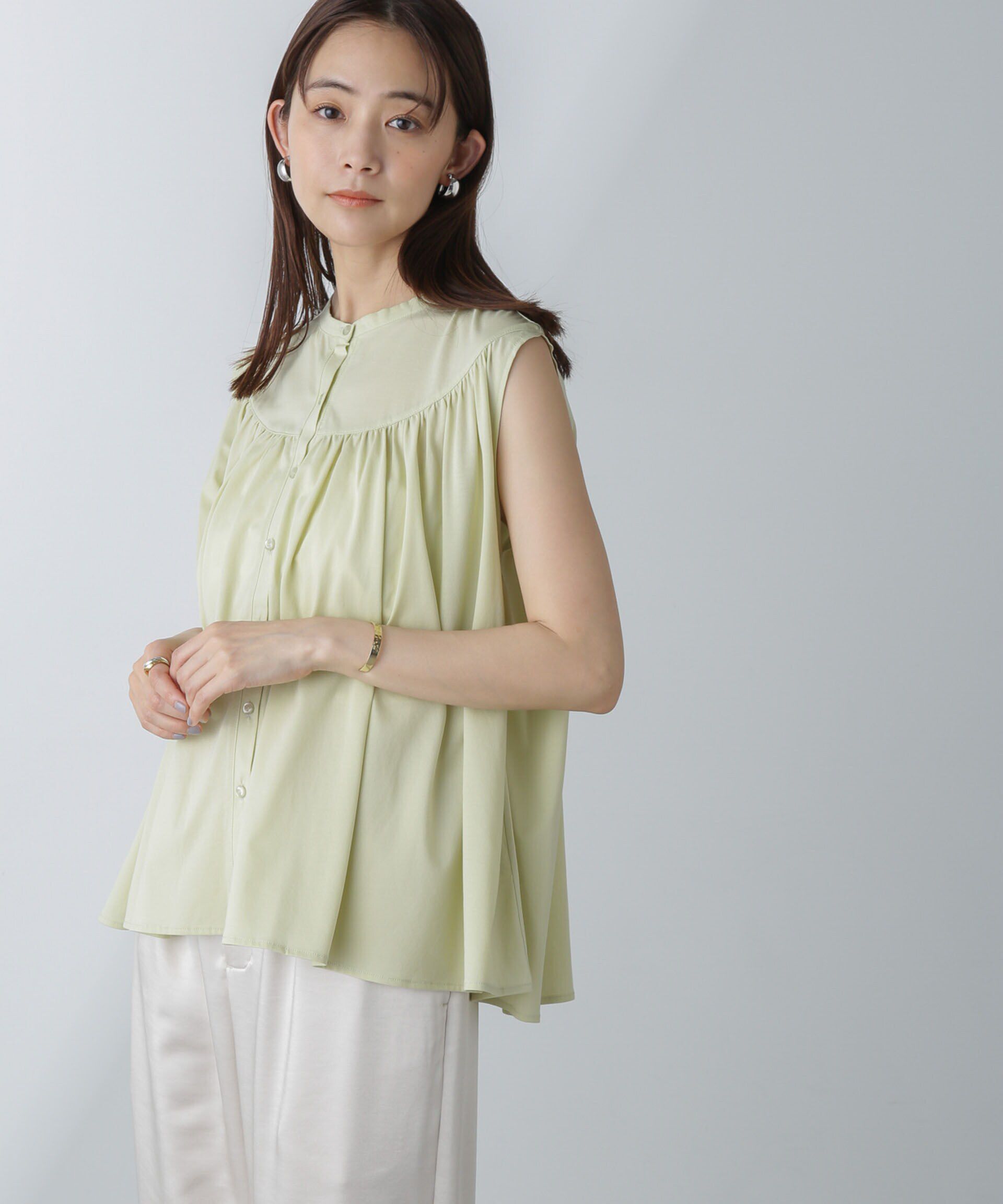 nano･universe「エアリーギャザーノースリーブトップス」|Tシャツ・カットソー|ライムグリー 1