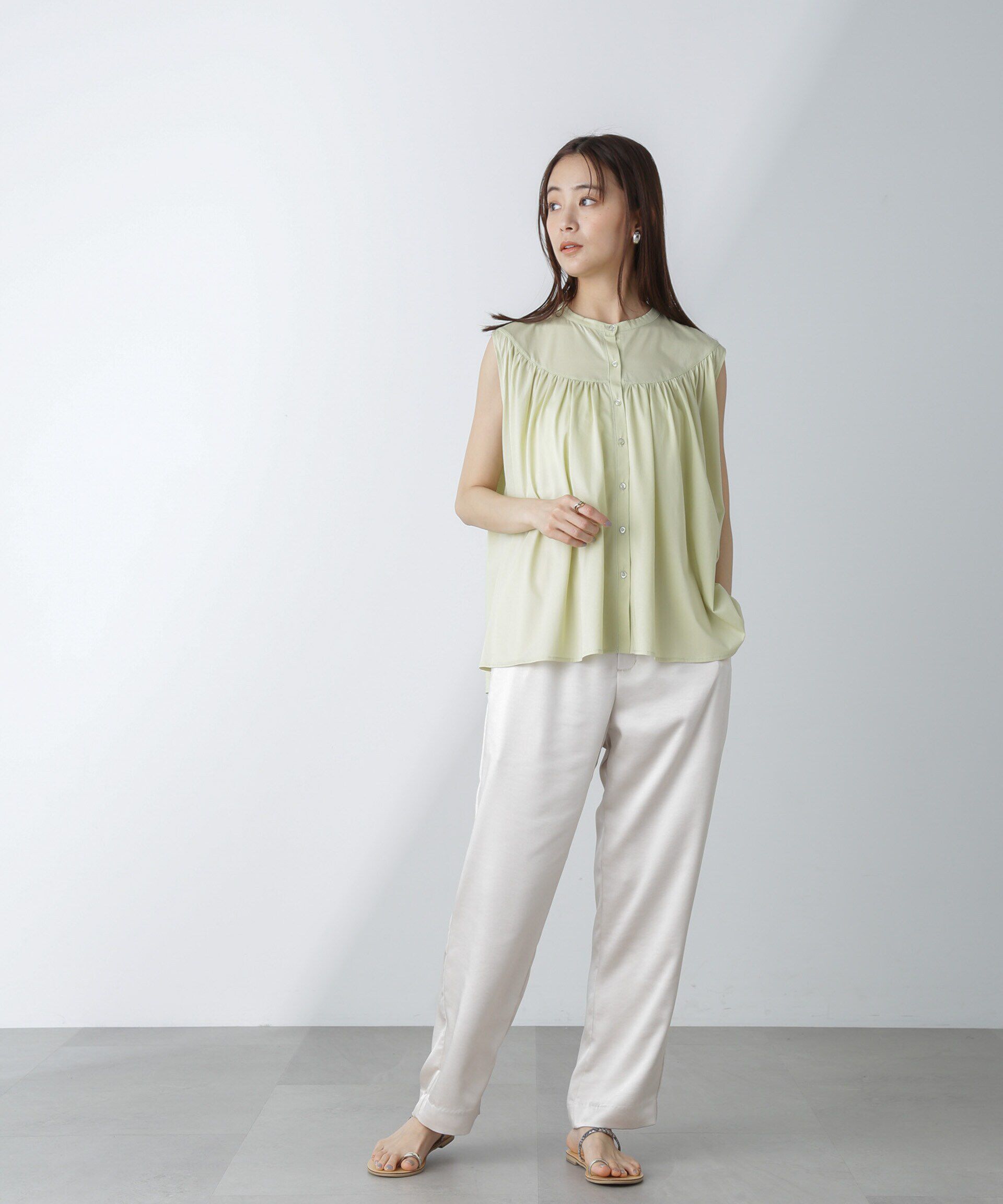 nano･universe「エアリーギャザーノースリーブトップス」|Tシャツ・カットソー|