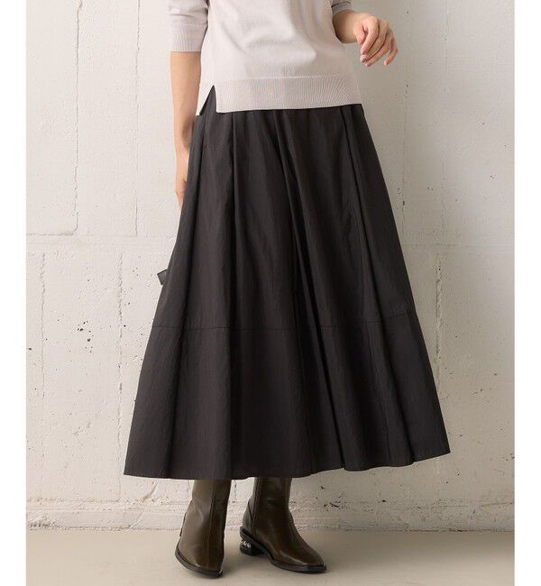 組曲「【洗える・後ろゴム】ナイロンリヨセルタフタ フレアスカート」|スカート|ブラック系