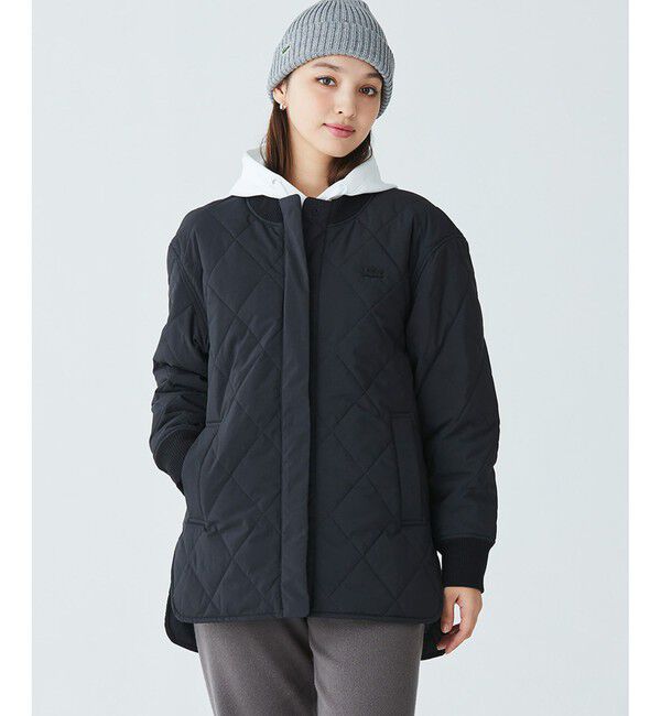 LACOSTE「ラウンドヘムライン ボックスシルエット撥水キルティングジャケット」|ノーカラージャケット|