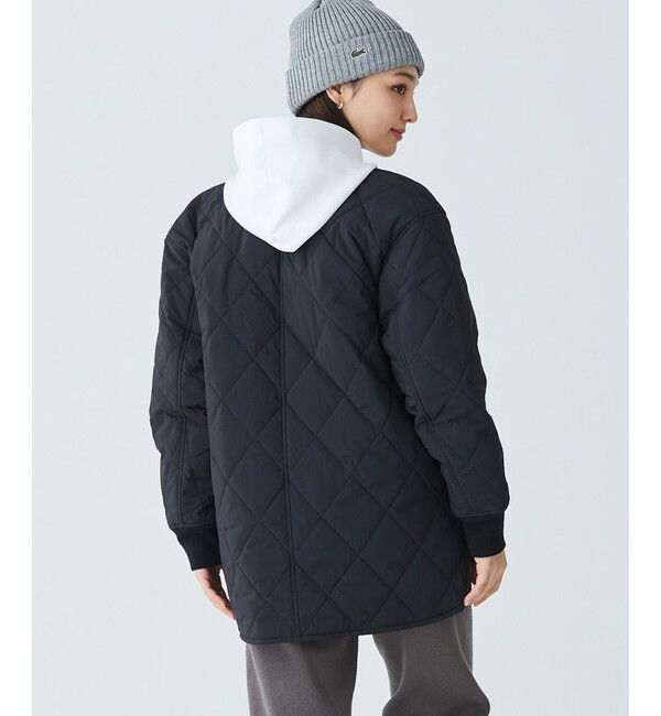 LACOSTE「ラウンドヘムライン ボックスシルエット撥水キルティングジャケット」|ノーカラージャケット|