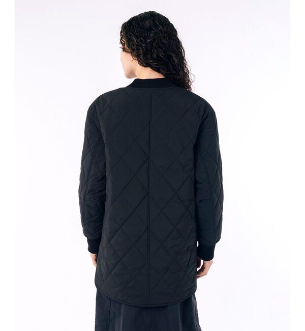 LACOSTE「ラウンドヘムライン ボックスシルエット撥水キルティングジャケット」|ノーカラージャケット|