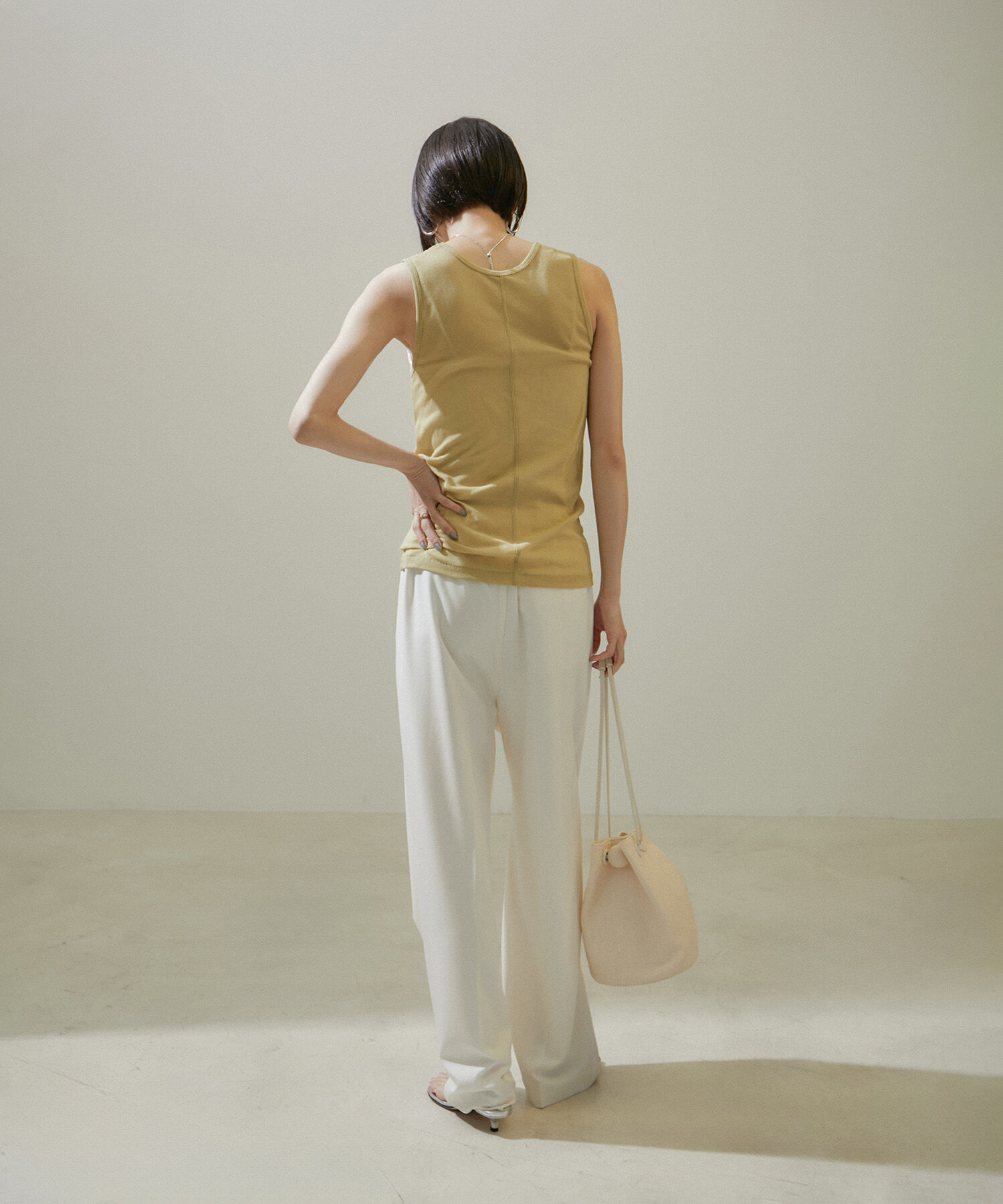 SALON adam et rope'「nu=layerスクープネックタンクトップ」|タンクトップ|