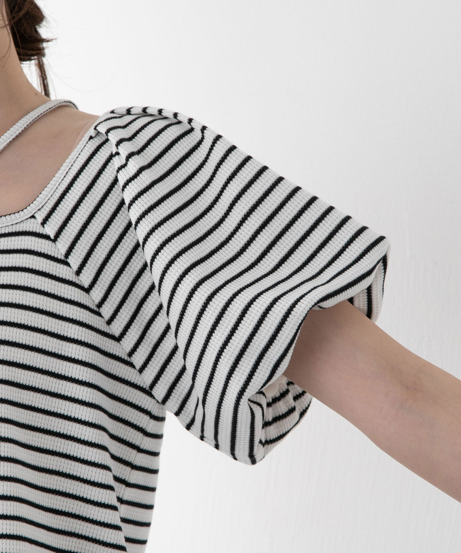 VIS「【洗える】前後2WAYスクエアネックカットソー」|Tシャツ・カットソー|