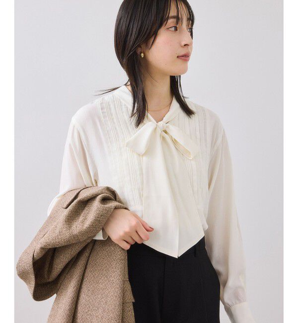 VIS「ランダムピンタックボウタイブラウス」|シャツ・ブラウス|ホワイト系(11)