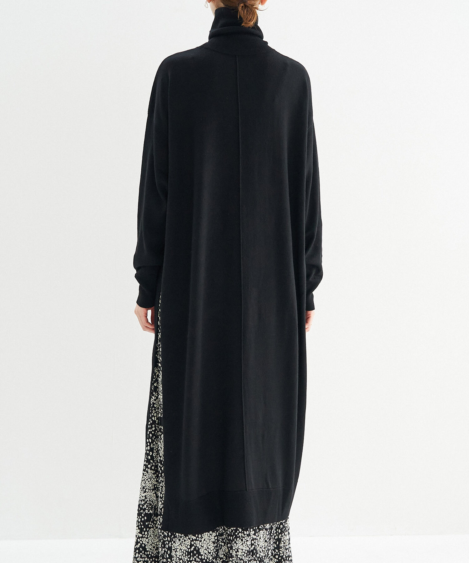 Rope&rsquo;Picnic「【人気ブロガーAkaneさんコラボ】【emur】サイドスリットロングニットワンピース」|ワンピース|