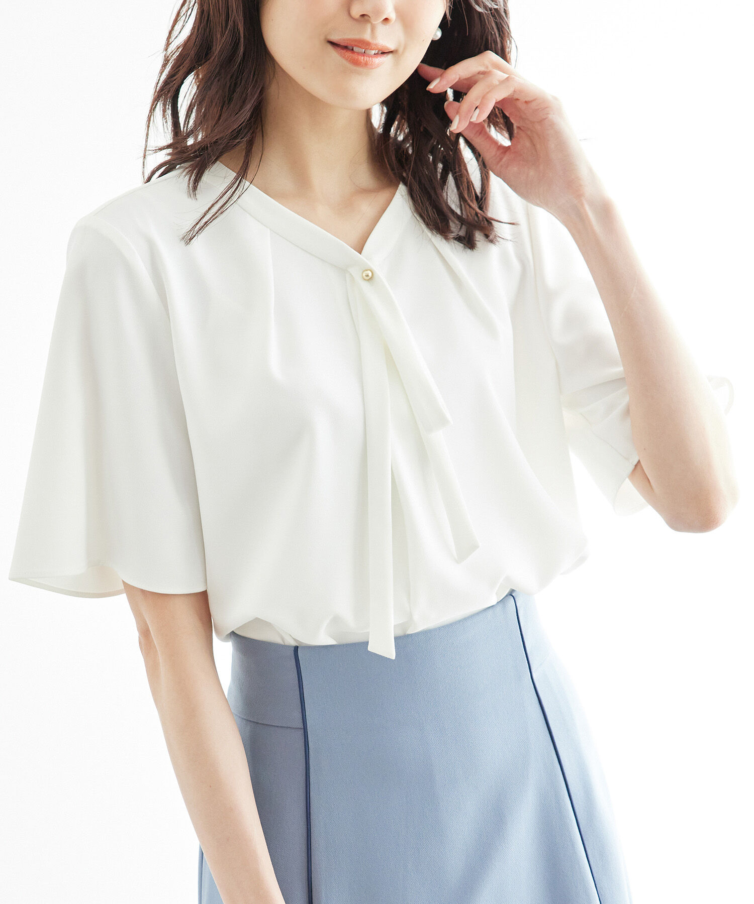 Rope&rsquo;Picnic「2サイズ展開/メタルボタンリボンタイハーフスリーブブラウス」|シャツ・ブラウス|ホワイト(10)