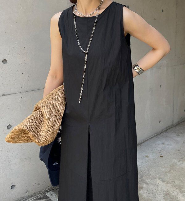  「【WEB限定】深タックデザインドレス」|ワンピース|