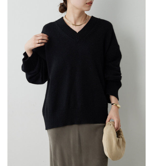  「【MANAKA企画】バックスリットVニット」|ニット・セーター|ブラック