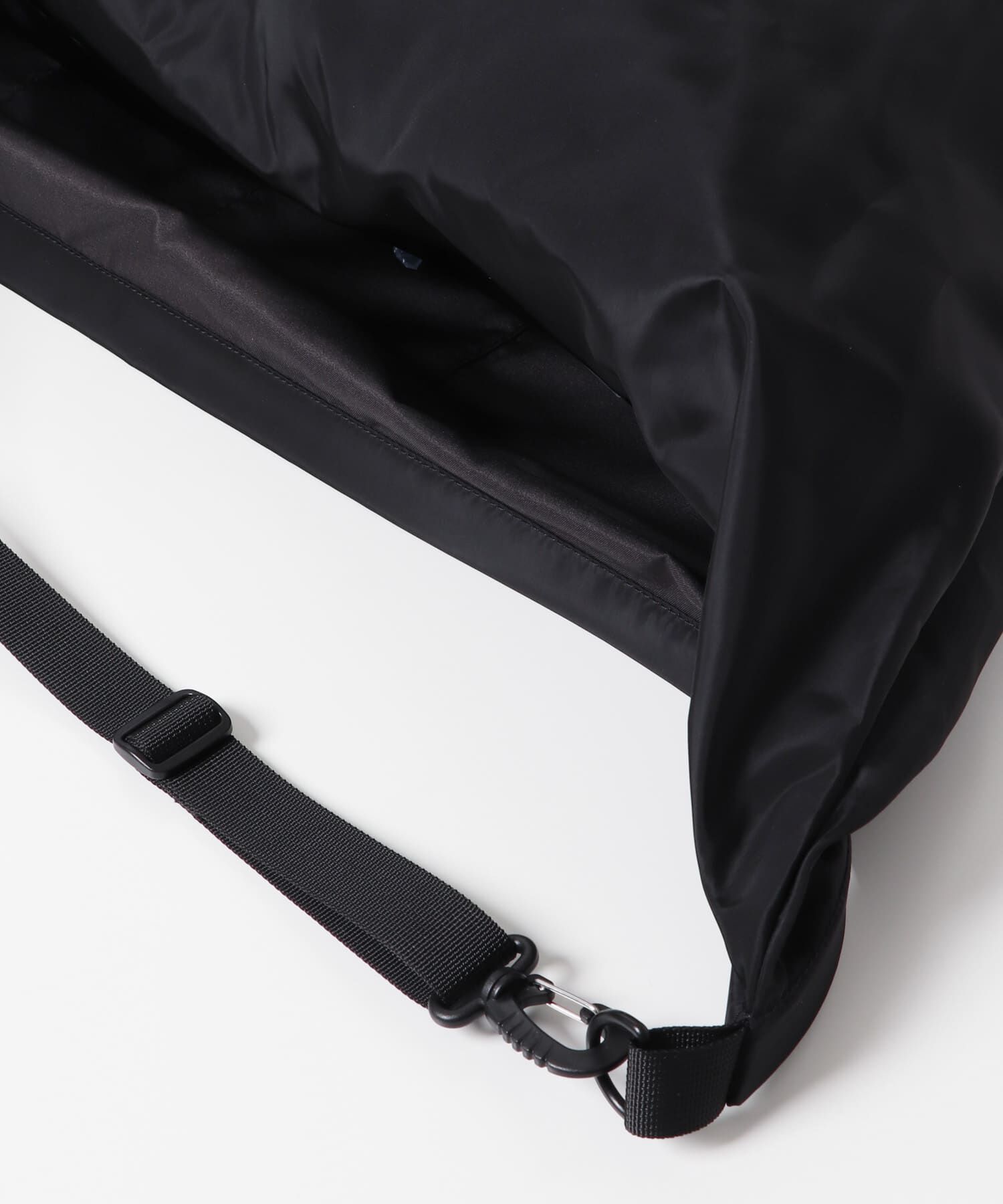 RODE SKO「撥水ビッグボディバッグ」|ショルダー・メッセンジャー|