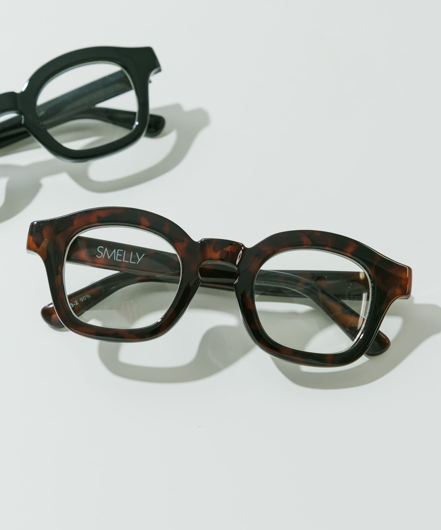SMELLY「ワイドフレームダテメガネ」|メガネ|