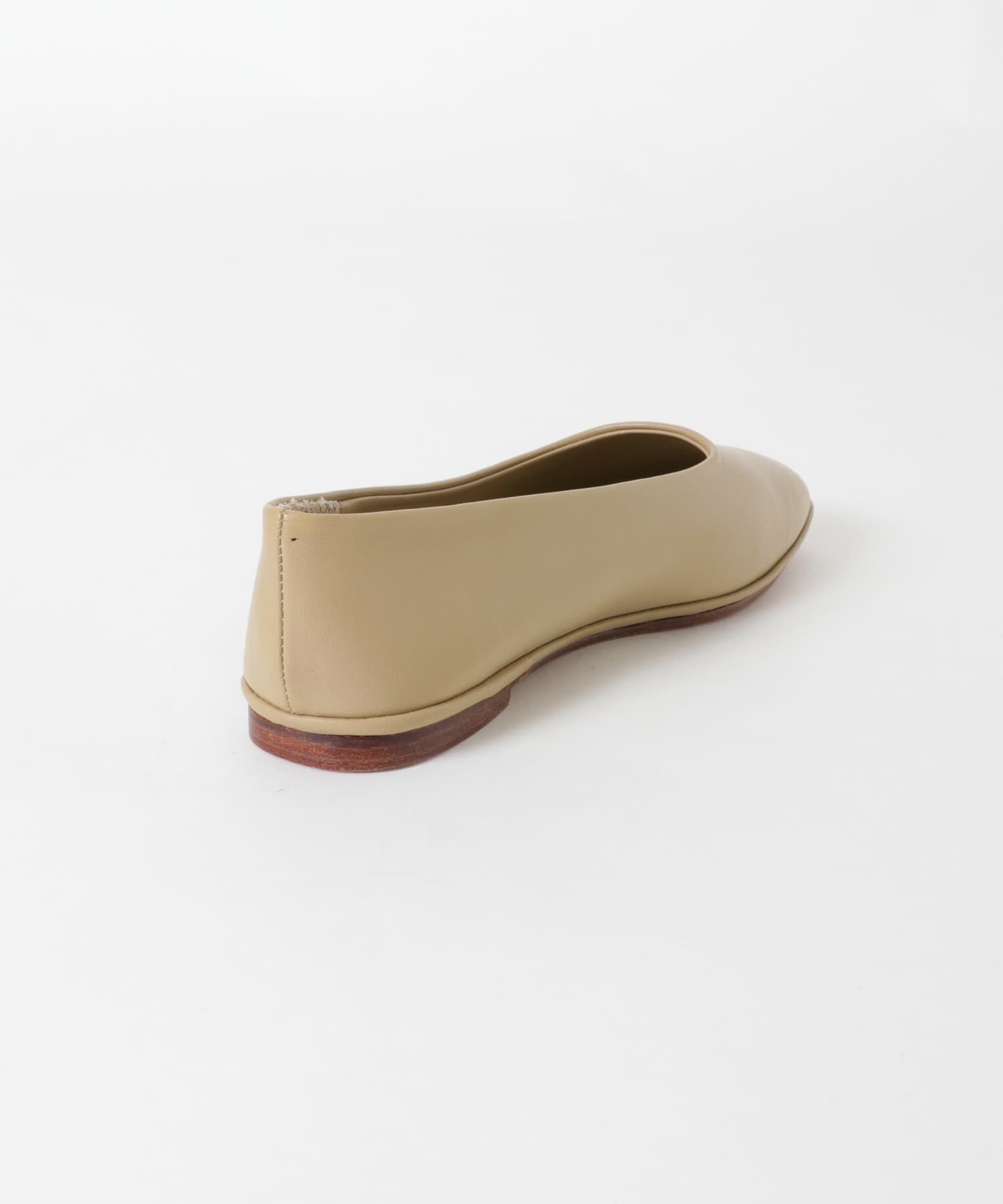 URBAN RESEARCH「『一部別注カラー』WANDERUNG　Flat Leather Shoes」|パンプス|