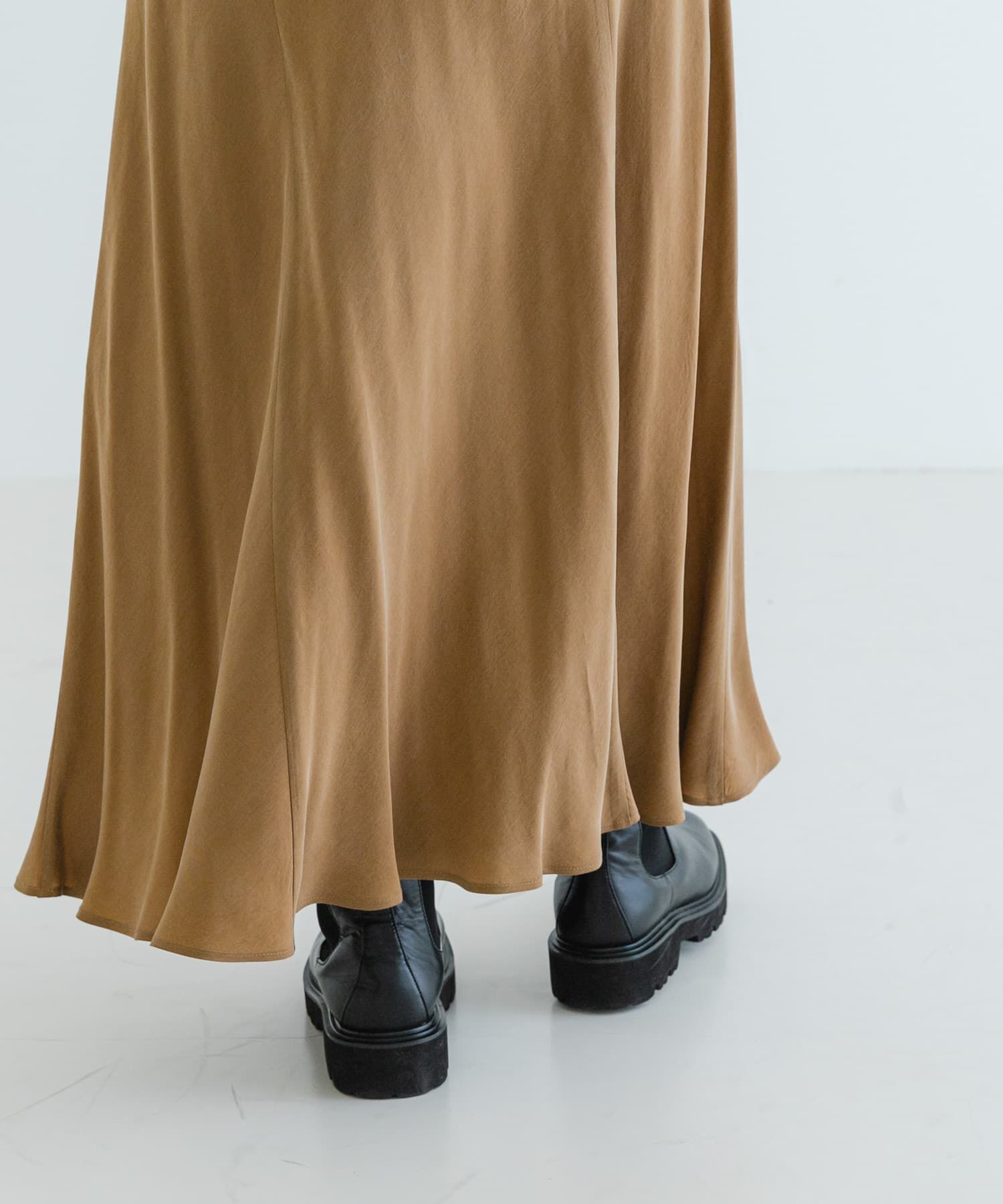 URBAN RESEARCH「『MADE IN JAPAN』キュプラフィブリルロングスカート」|スカート|