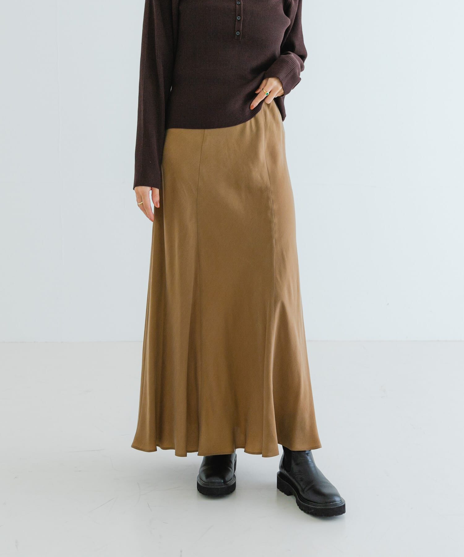 URBAN RESEARCH「『MADE IN JAPAN』キュプラフィブリルロングスカート」|スカート|