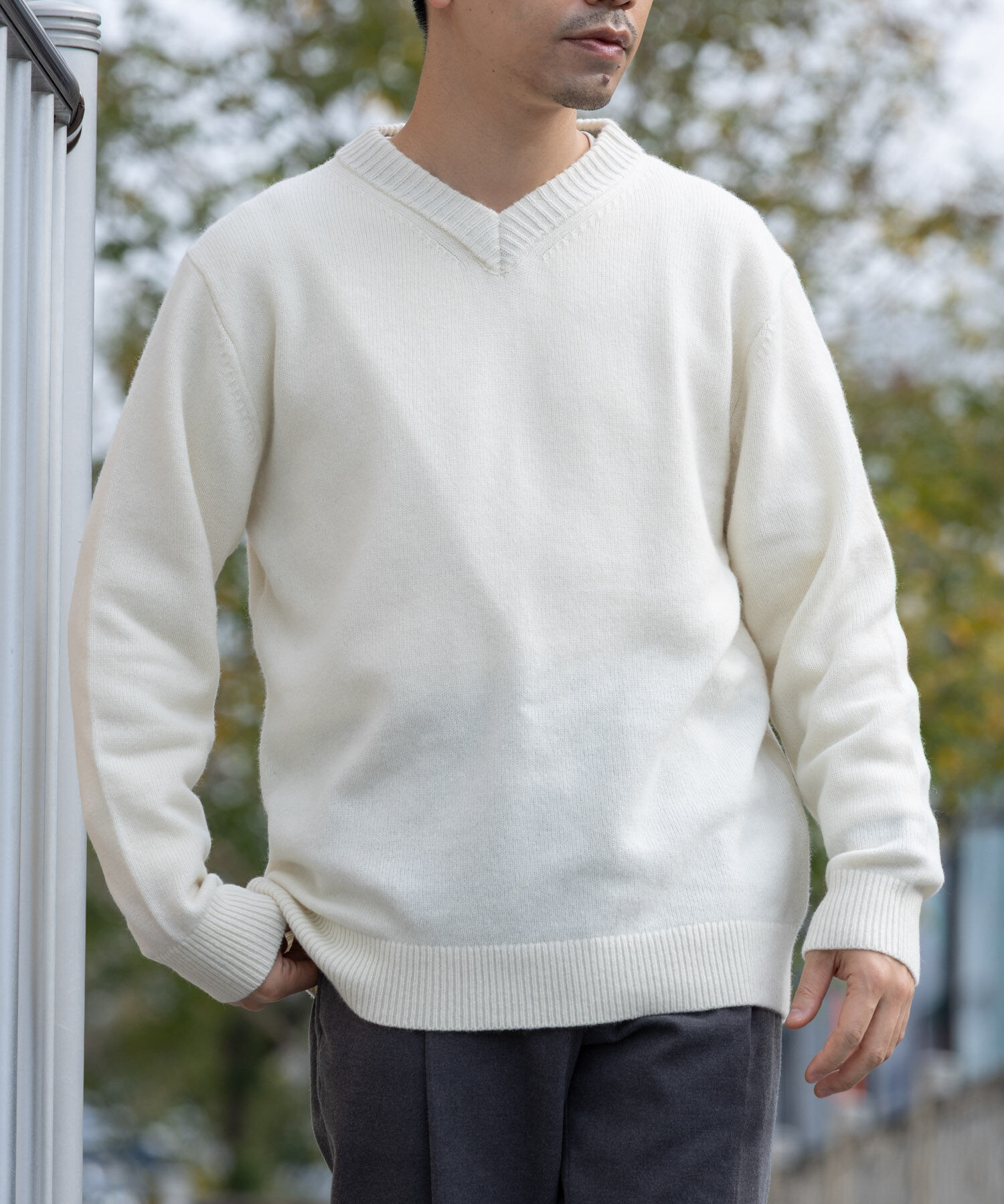 URBAN RESEARCH ROSSO「『XLサイズあり』ハミルトンラムズウールVネックニット」|ニット・セーター|