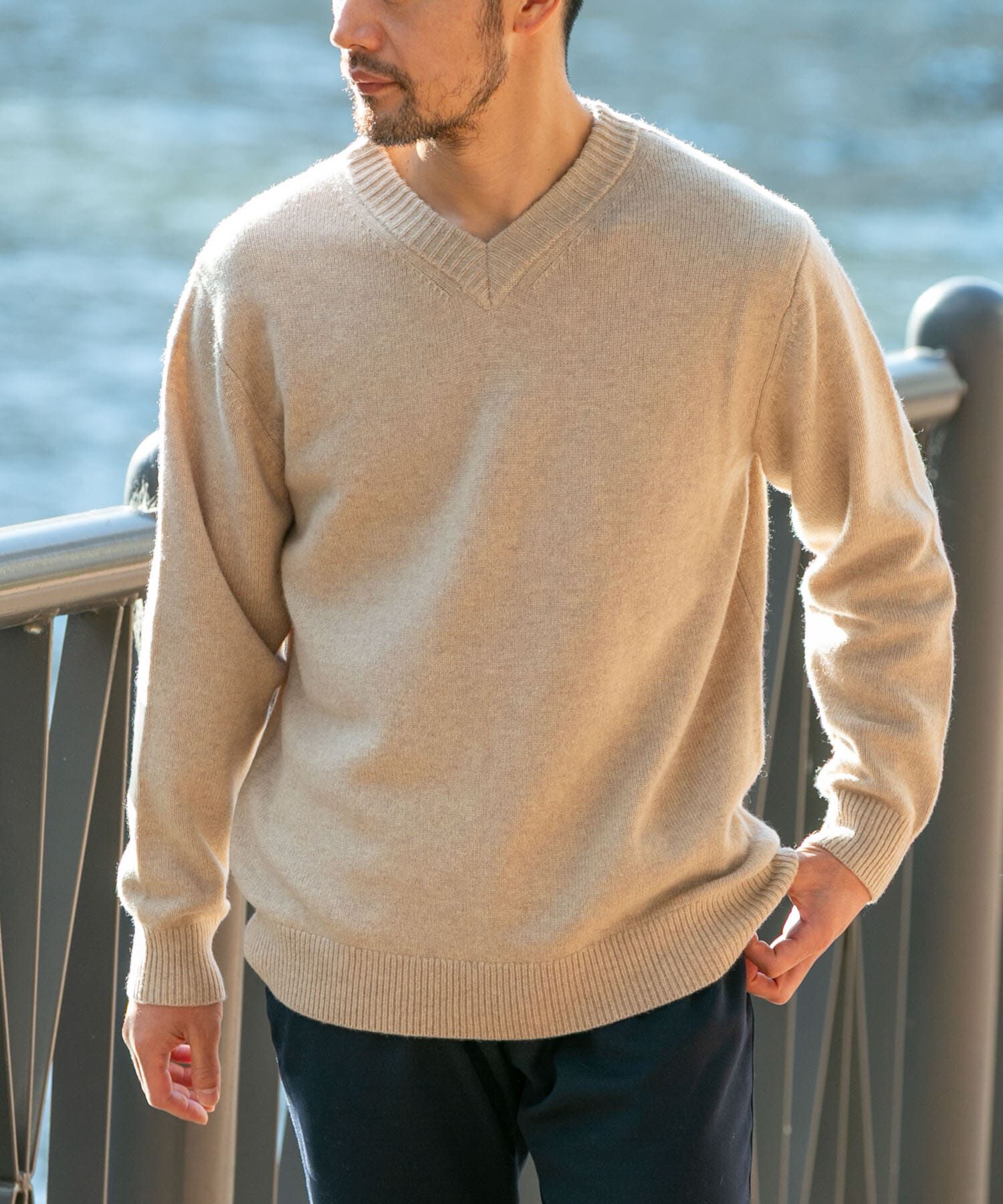 URBAN RESEARCH ROSSO「『XLサイズあり』ハミルトンラムズウールVネックニット」|ニット・セーター|ベージュ