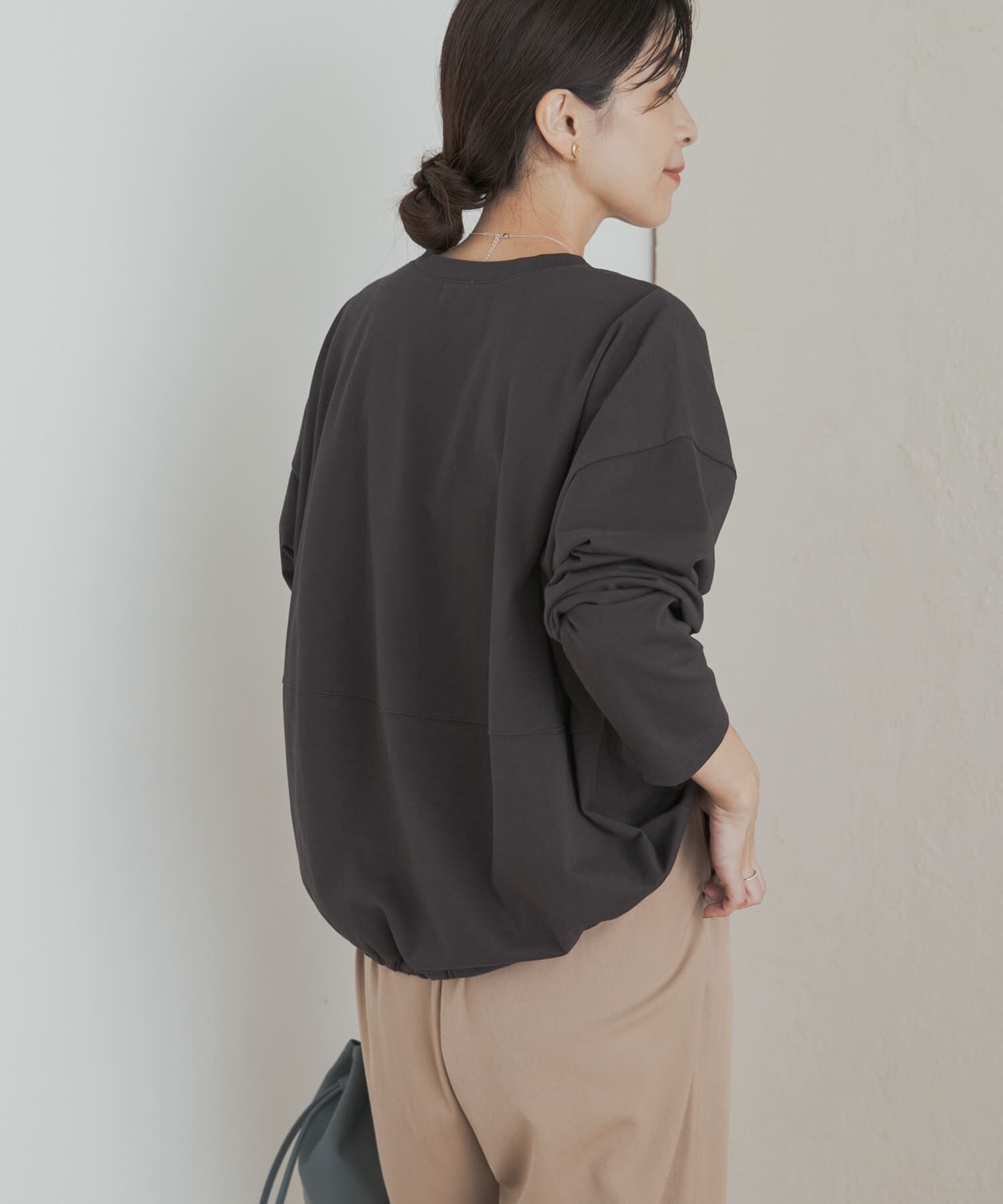 URBAN RESEARCH DOORS「ヘムドロストロングスリーブプルオーバー」|Tシャツ・カットソー|