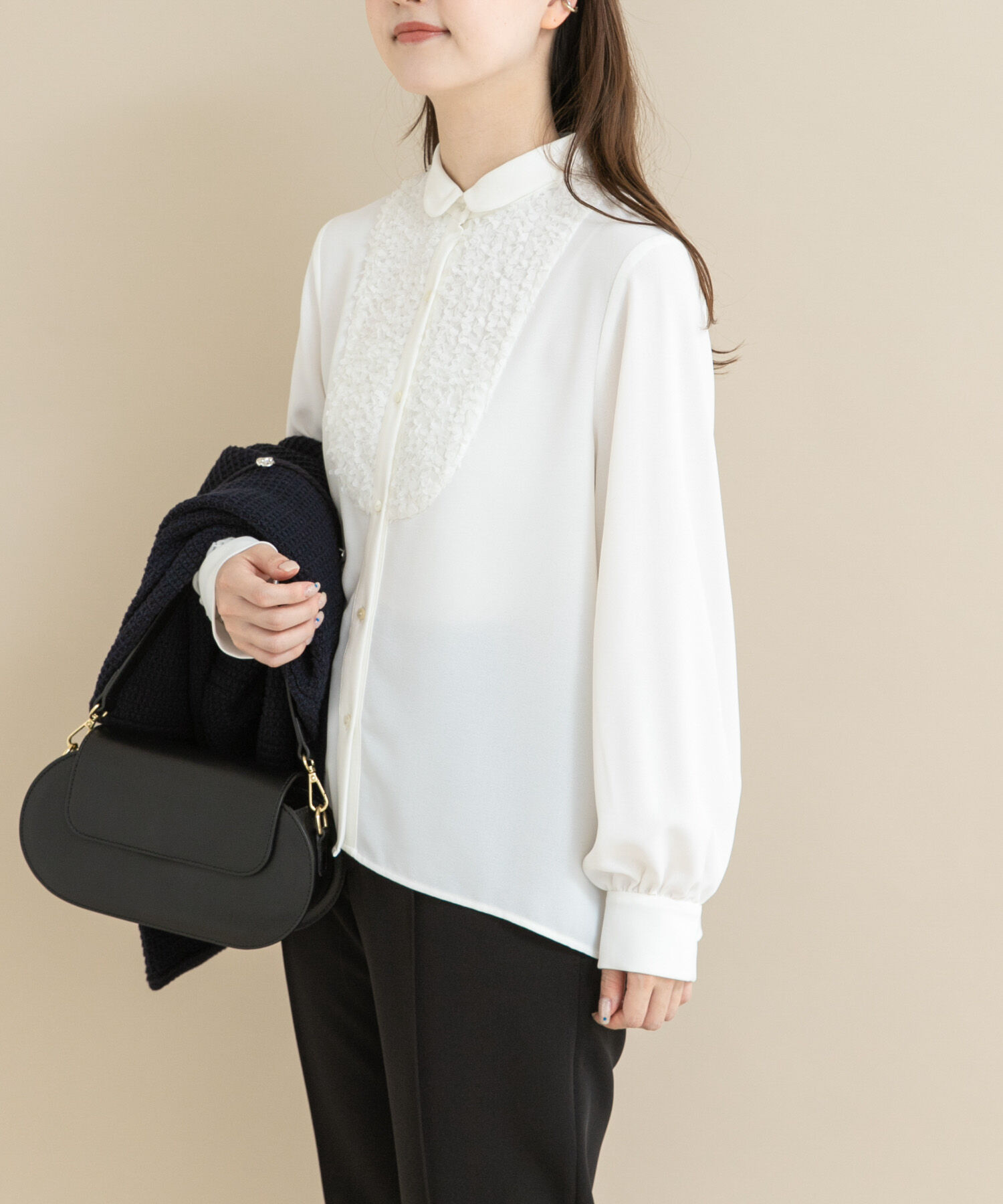 URBAN RESEARCH ROSSO「『WEB/一部店舗限定』フロントレース切替ブラウス」|シャツ・ブラウス|