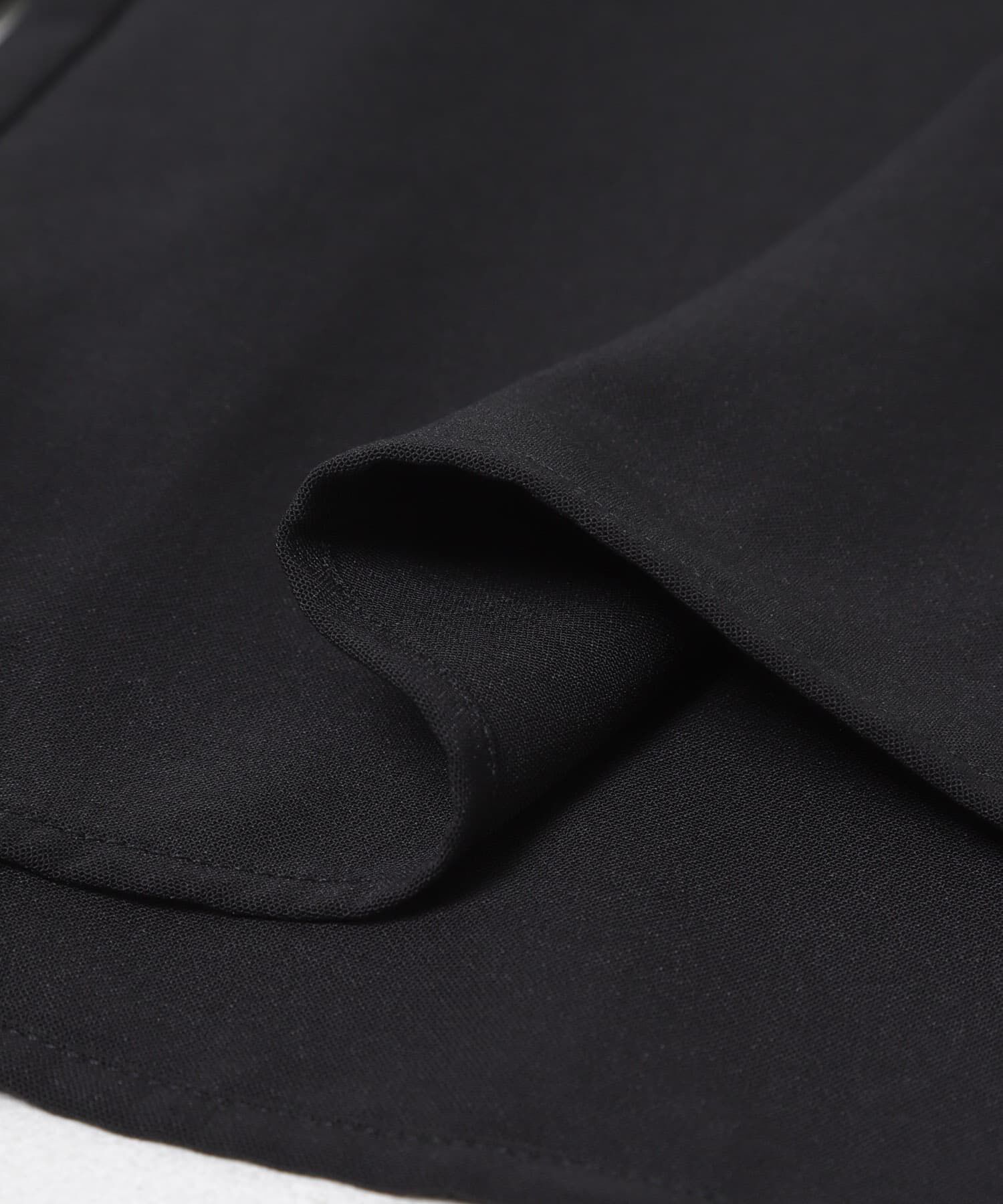 URBAN RESEARCH ROSSO「『WEB/一部店舗限定』フロントレース切替ブラウス」|シャツ・ブラウス|