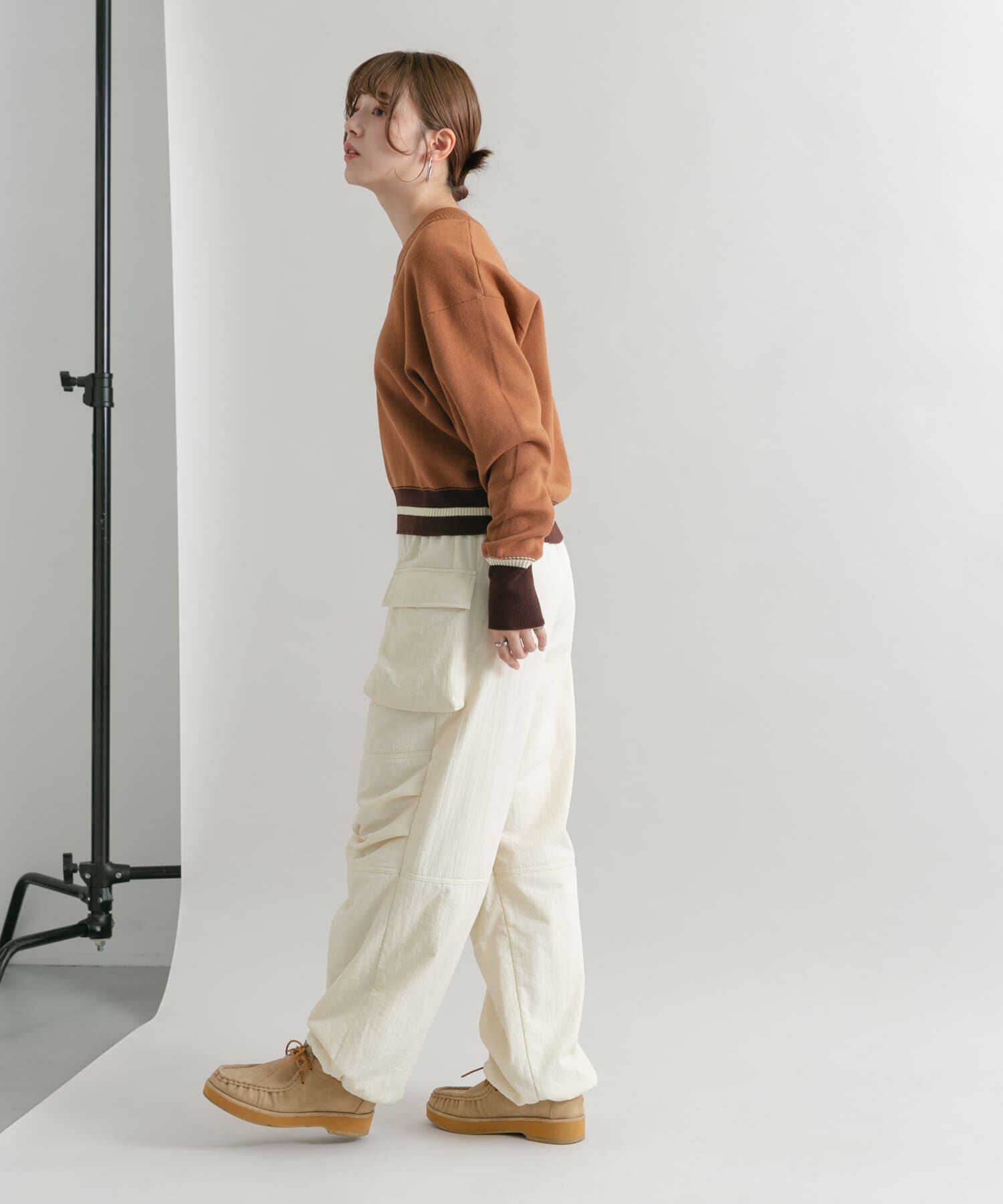  「『2サイズ展開』リバーシブルVネックニット」|ニット・セーター|