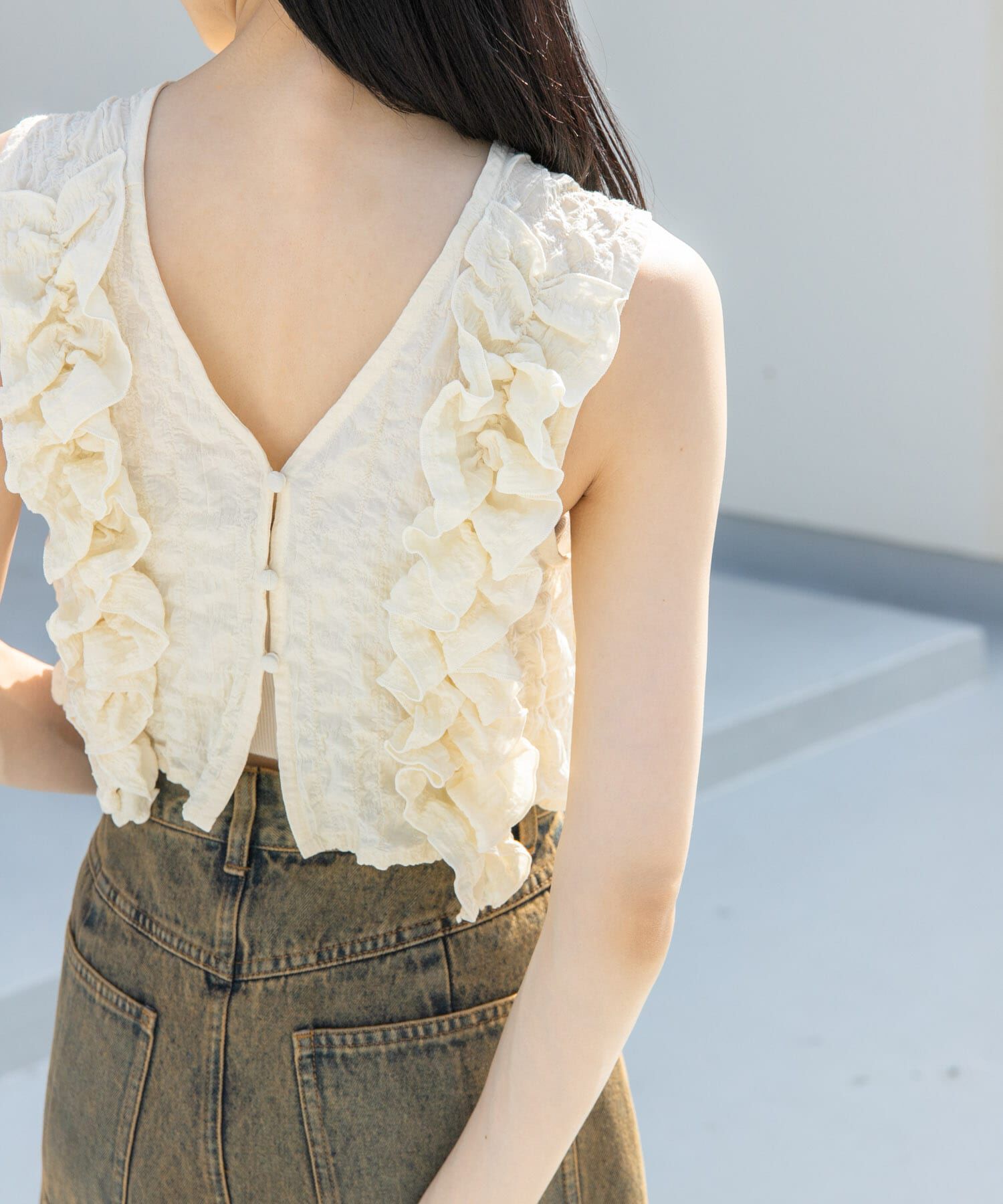  「2WAYフリルノースリーブトップス」|ベスト・ジレ|