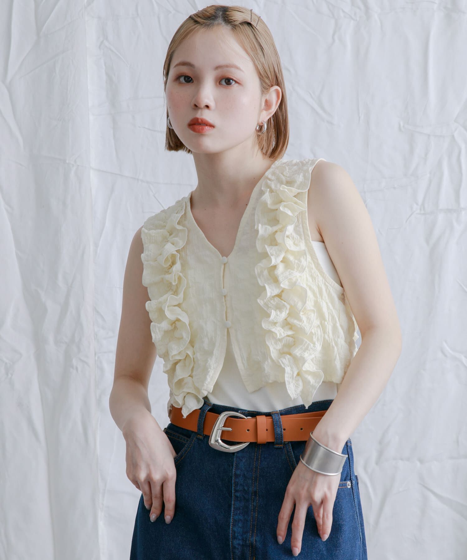  「2WAYフリルノースリーブトップス」|ベスト・ジレ|