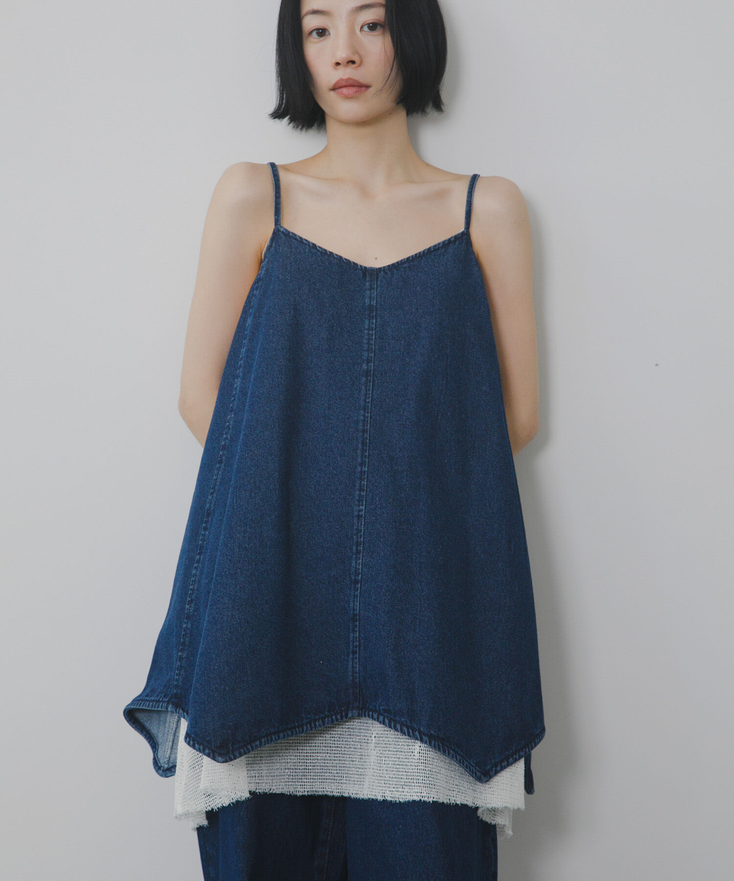  「メッシュレイヤードデニムキャミワンピース」|ワンピース|