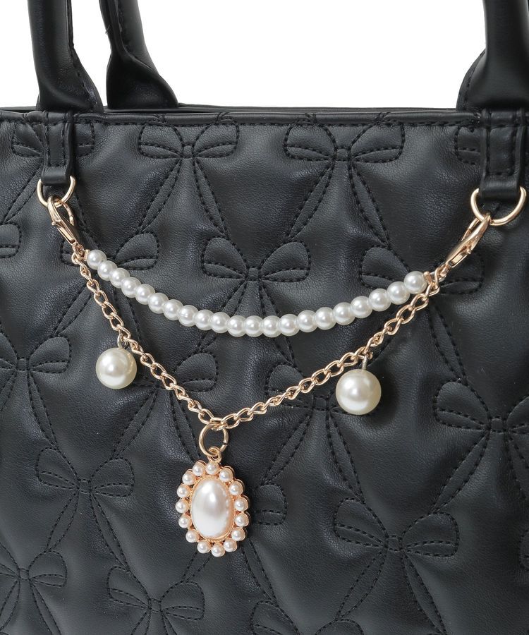 Maison de FLEUR「チャーム付きリボンキルティング2Wayトート」|トートバッグ|