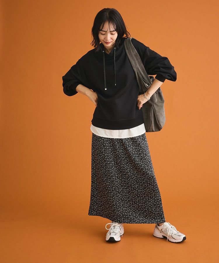 Green Parks「すっきり見えシルエットサテンナロースカート」|タイト|