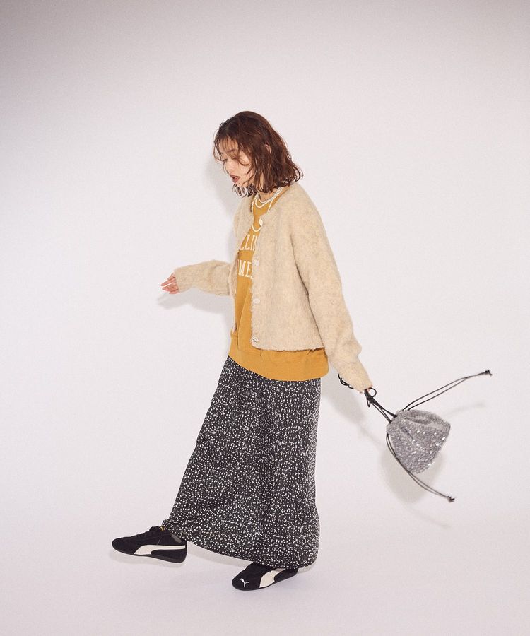 Green Parks「すっきり見えシルエットサテンナロースカート」|タイト|