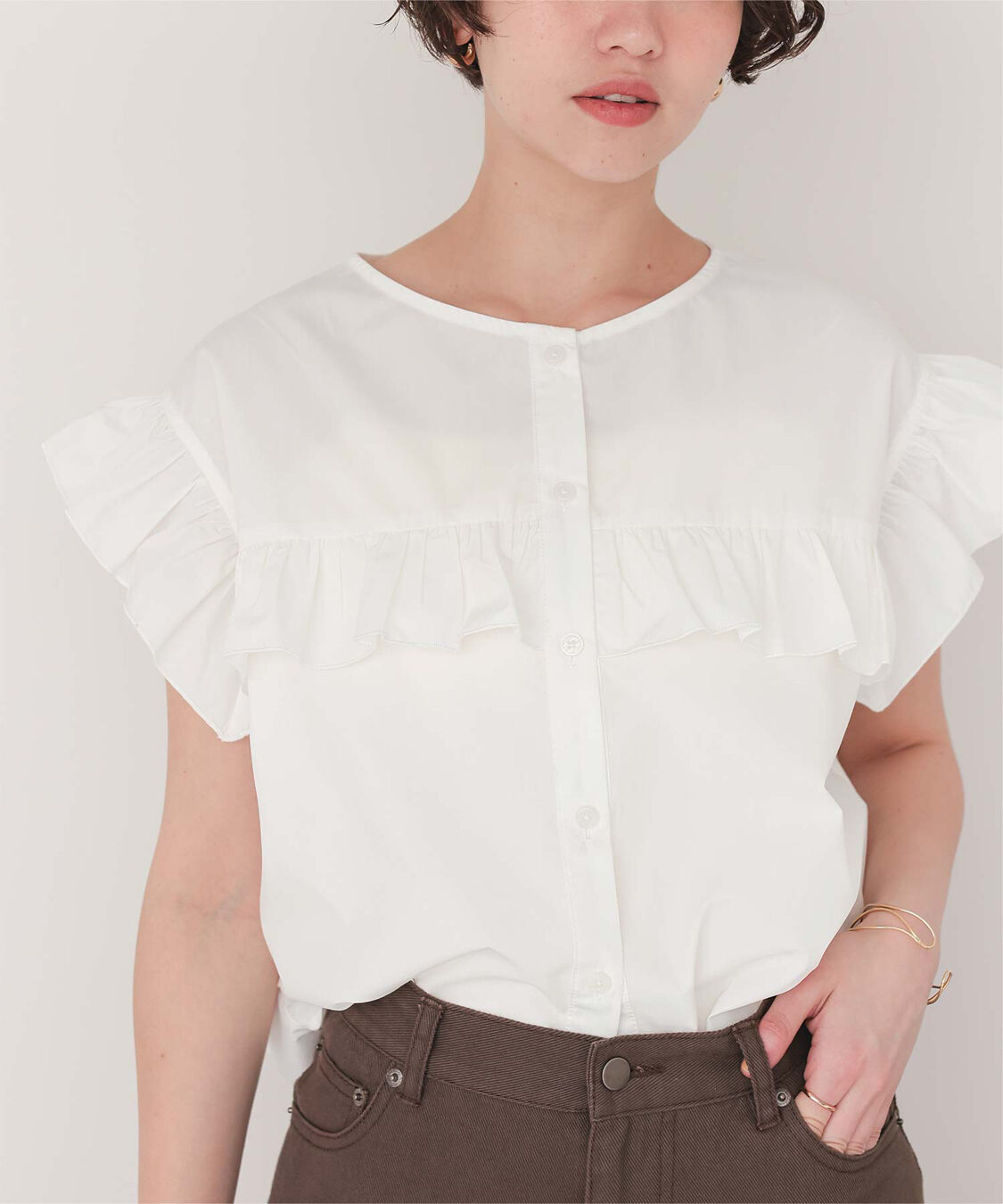 titivate「フレンチスリーブフリルブラウス」|シャツ・ブラウス|オフホワイト