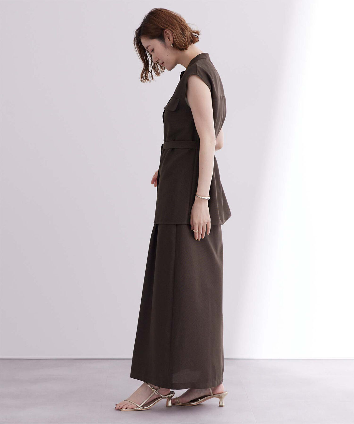 ur's「リネンライクノースリーブトップス」|シャツ・ブラウス|