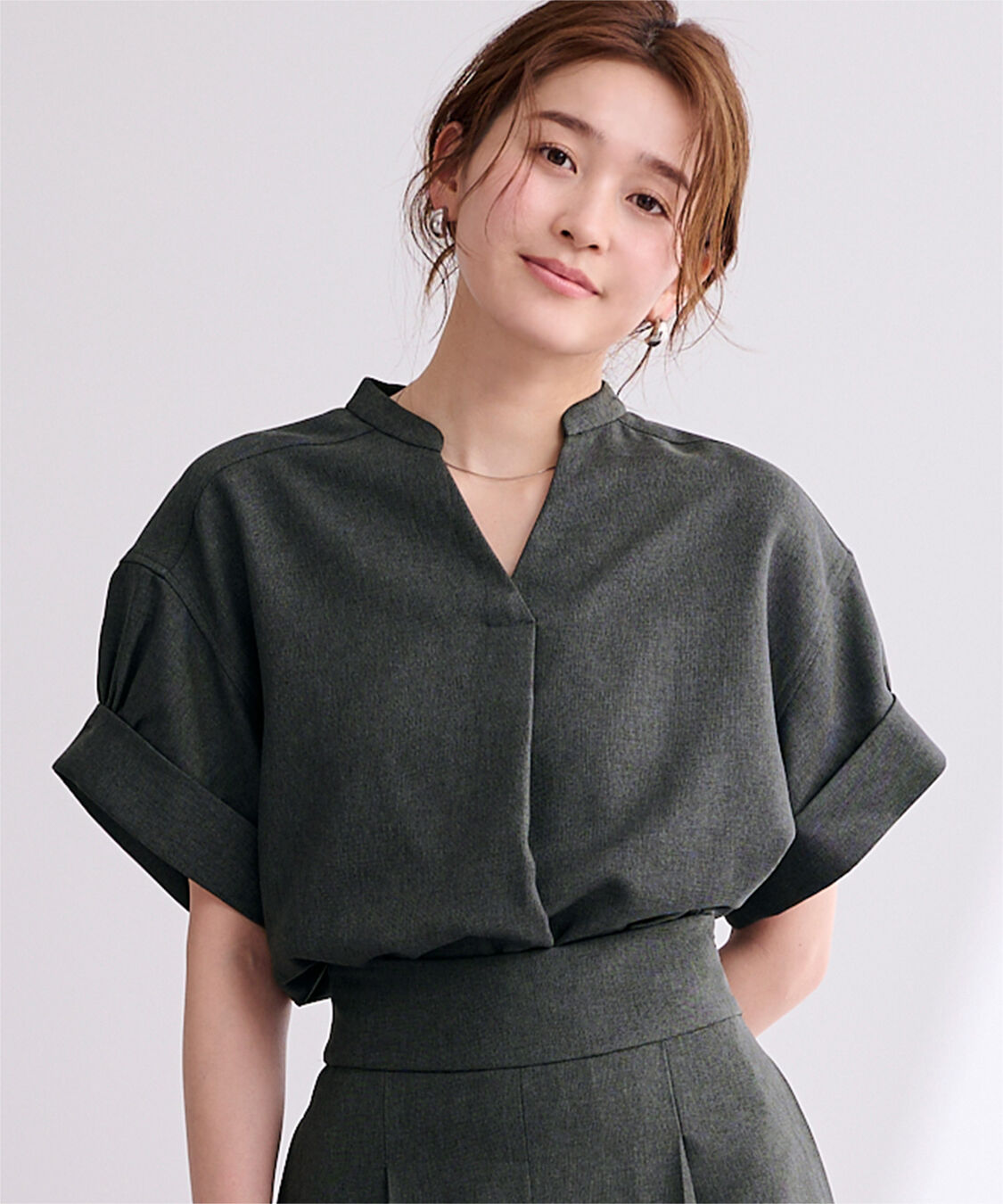 ur's「リネンライクワイドスリーブスキッパーシャツ」|シャツ・ブラウス|ダークグレー