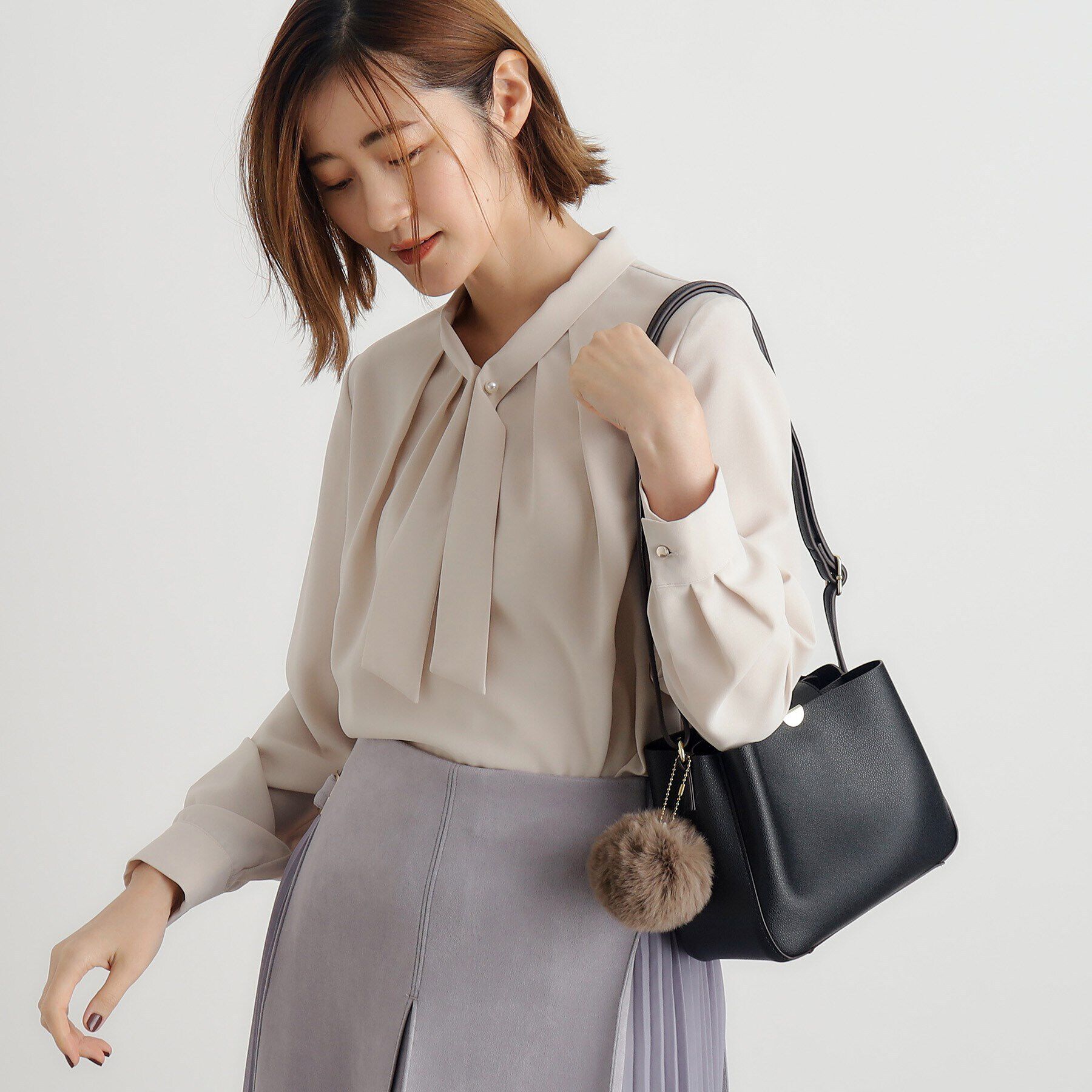 grove「【人間工学】ラウンド3層ショルダー」|ショルダー・メッセンジャー|