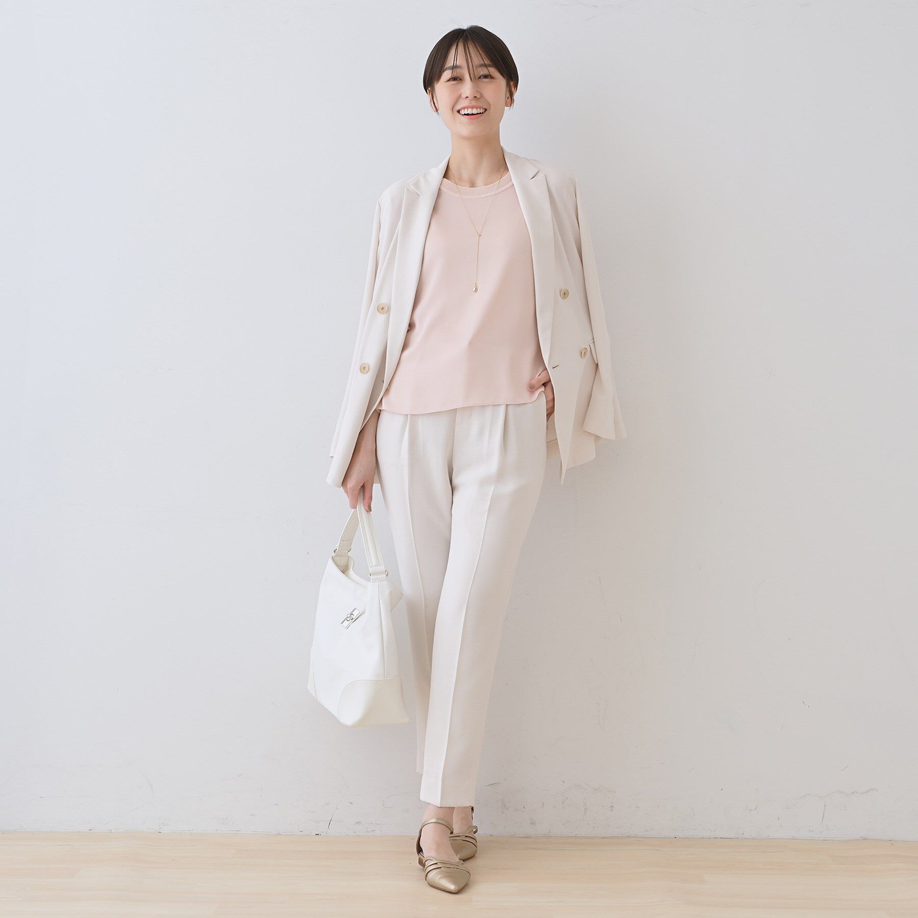 INDIVI「【洗える／5分袖】シルク風素材オフィスブラウス」|シャツ・ブラウス|