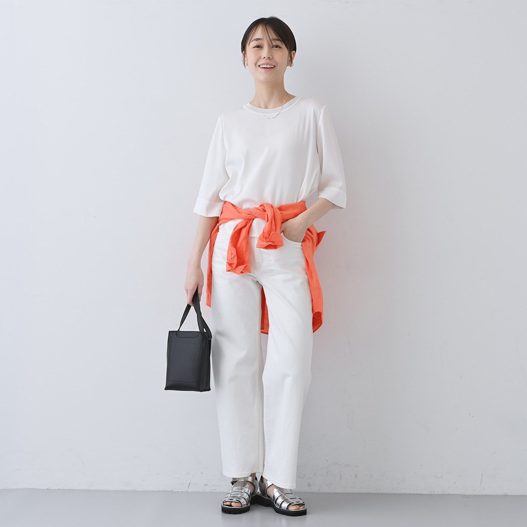 INDIVI「【洗える／5分袖】シルク風素材オフィスブラウス」|シャツ・ブラウス|