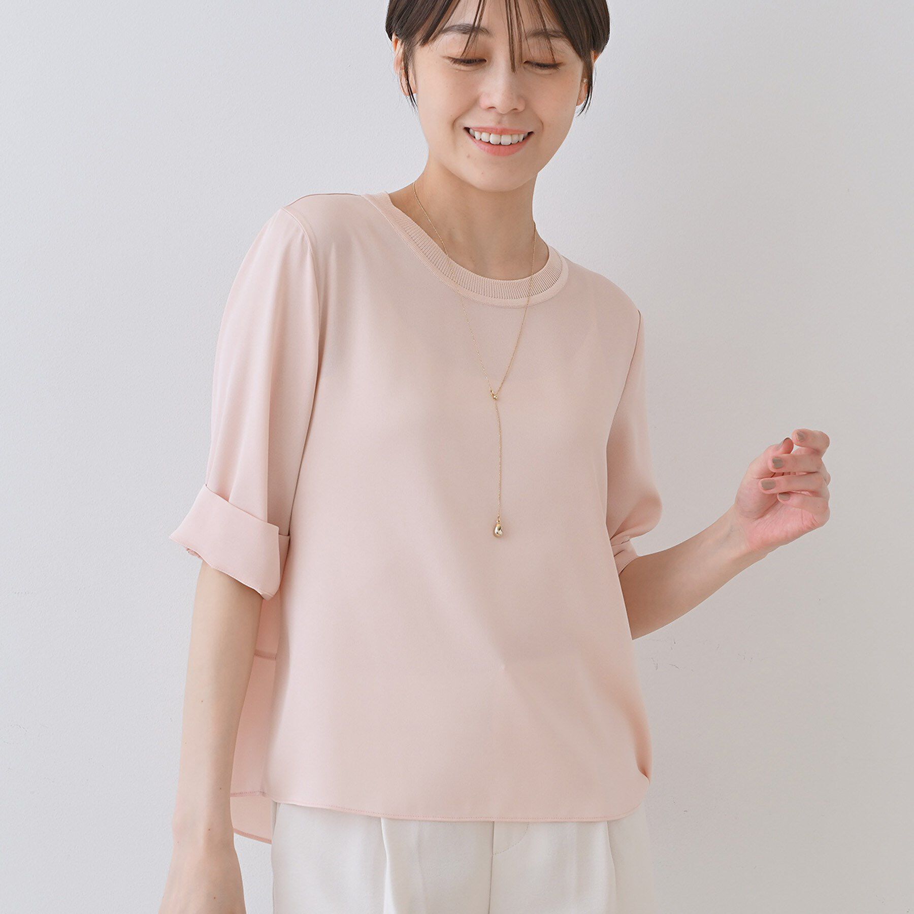 INDIVI「【洗える／5分袖】シルク風素材オフィスブラウス」|シャツ・ブラウス|ライトピンク(670