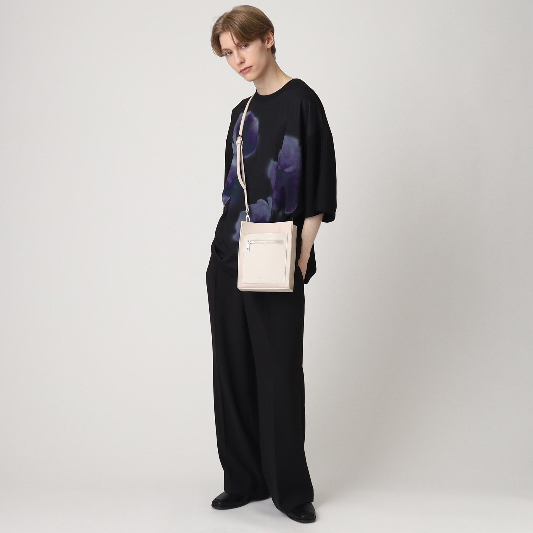 tk.TAKEO KIKUCHI「フロントポケットミニショルダーバッグ」|ショルダー・メッセンジャー|