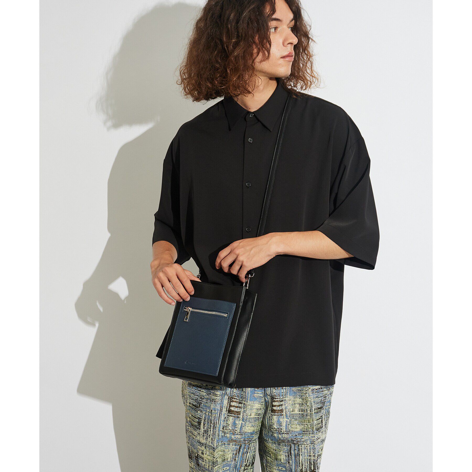 tk.TAKEO KIKUCHI「フロントポケットミニショルダーバッグ」|ショルダー・メッセンジャー|