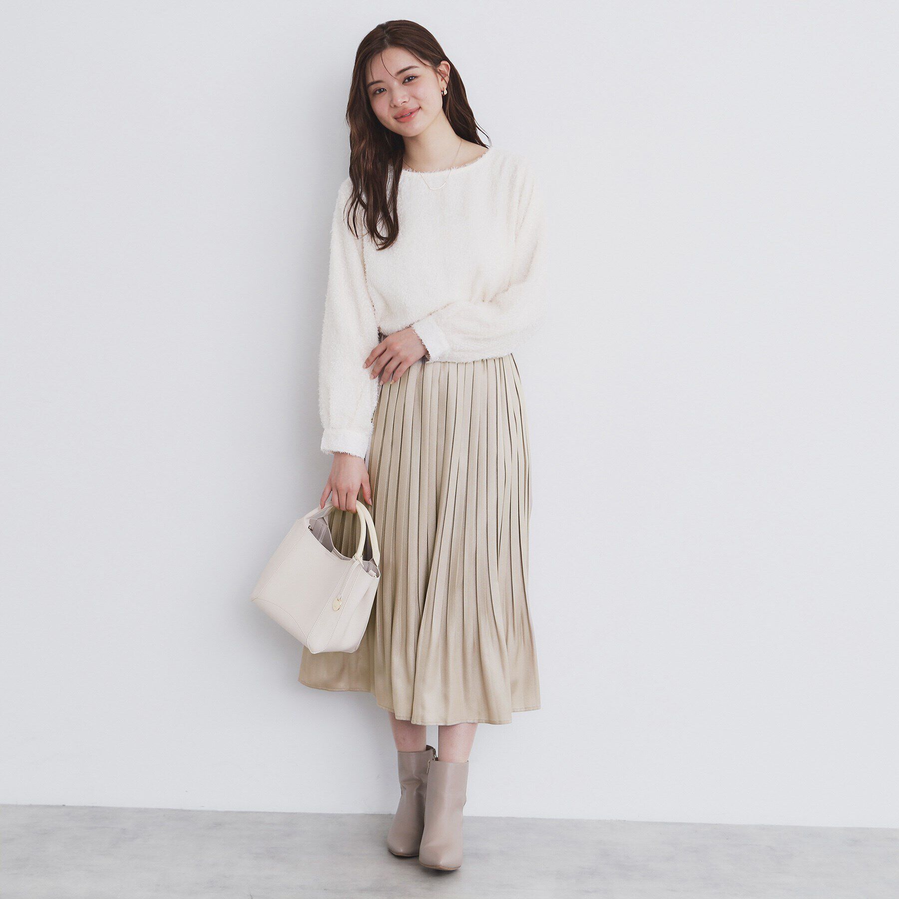 index「シャイニーサテンプリーツスカート【洗濯機洗い可/防シワ】」|スカート|