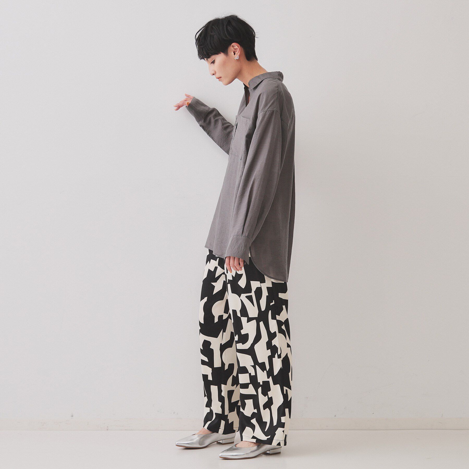 OPAQUE.CLIP「幾何プリントイージーワイドパンツ【洗濯機洗い可】」|その他|