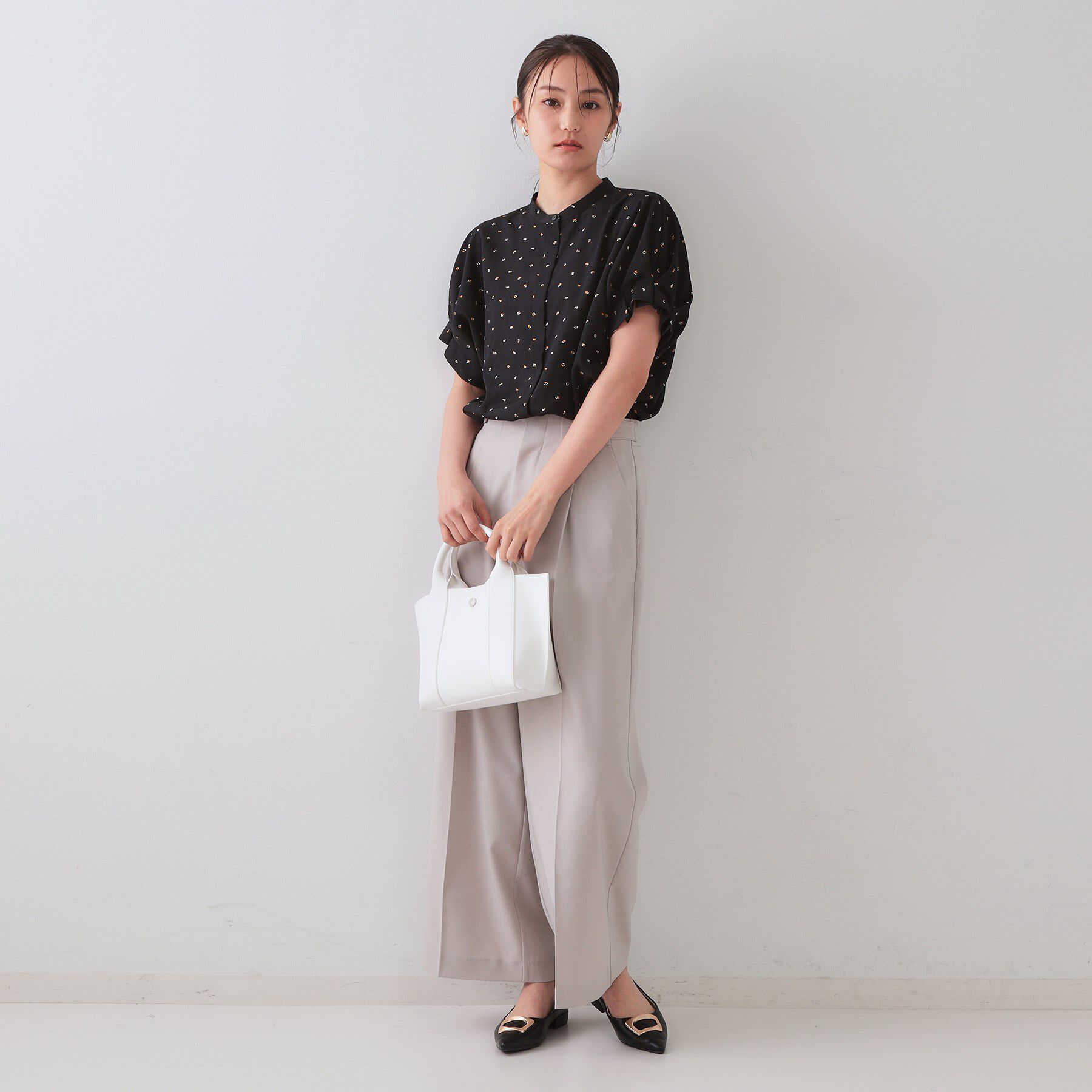 OPAQUE.CLIP「幾何柄アソート タックドルマンスリーブブラウス【洗濯機洗い可】」|シャツ・ブラウス|