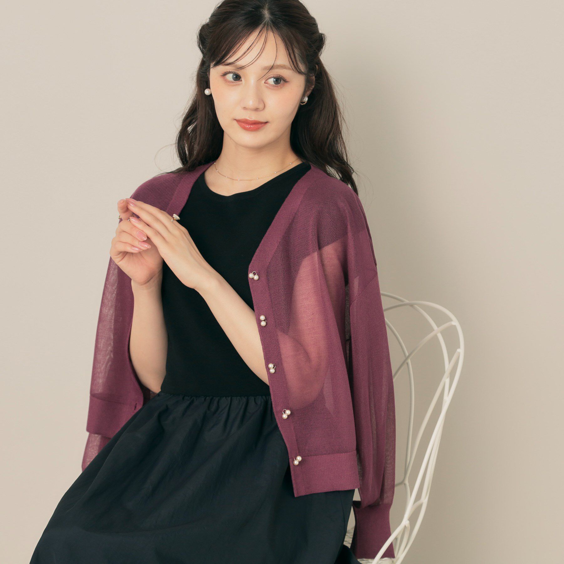 Couture broach「【秋カラー・オシャレな透け感】ダブルパール調シアーカーディガン」|カーディガン|