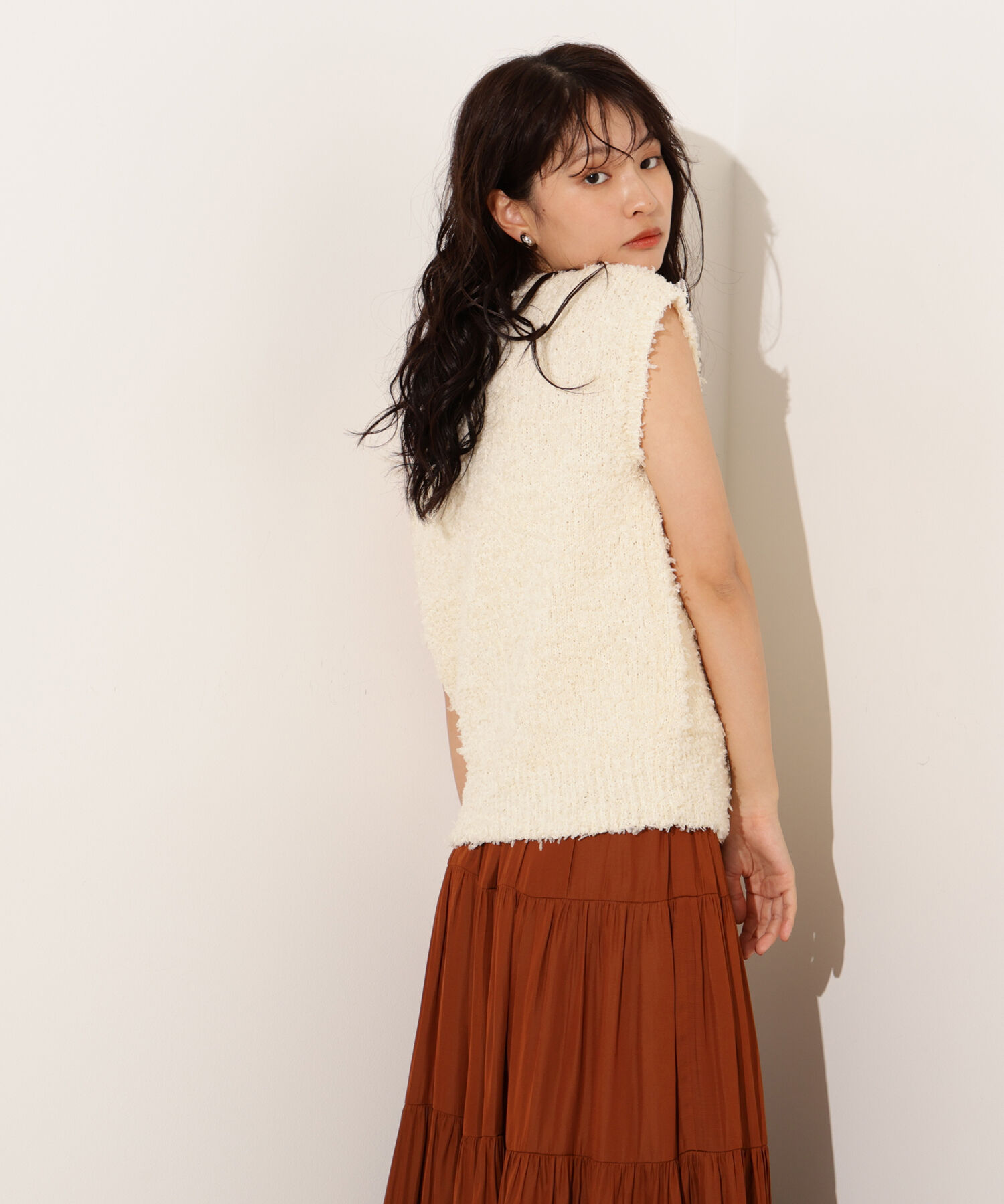  「Vネックニットジレ」|ニット・セーター|