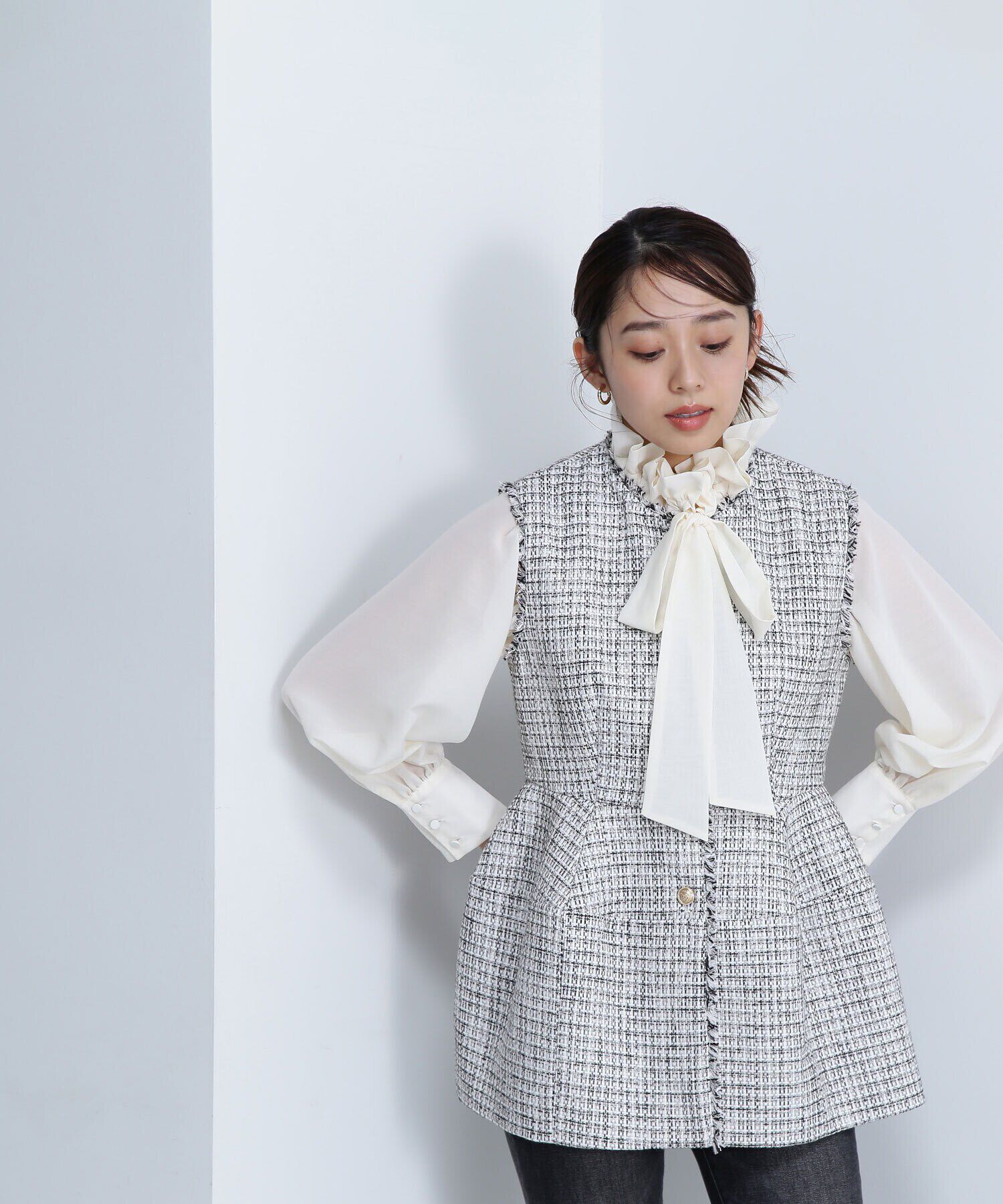  「ツイードジレシリーズ ペプラムツイードジレ　24AW」|ブルゾン・スタジャン|