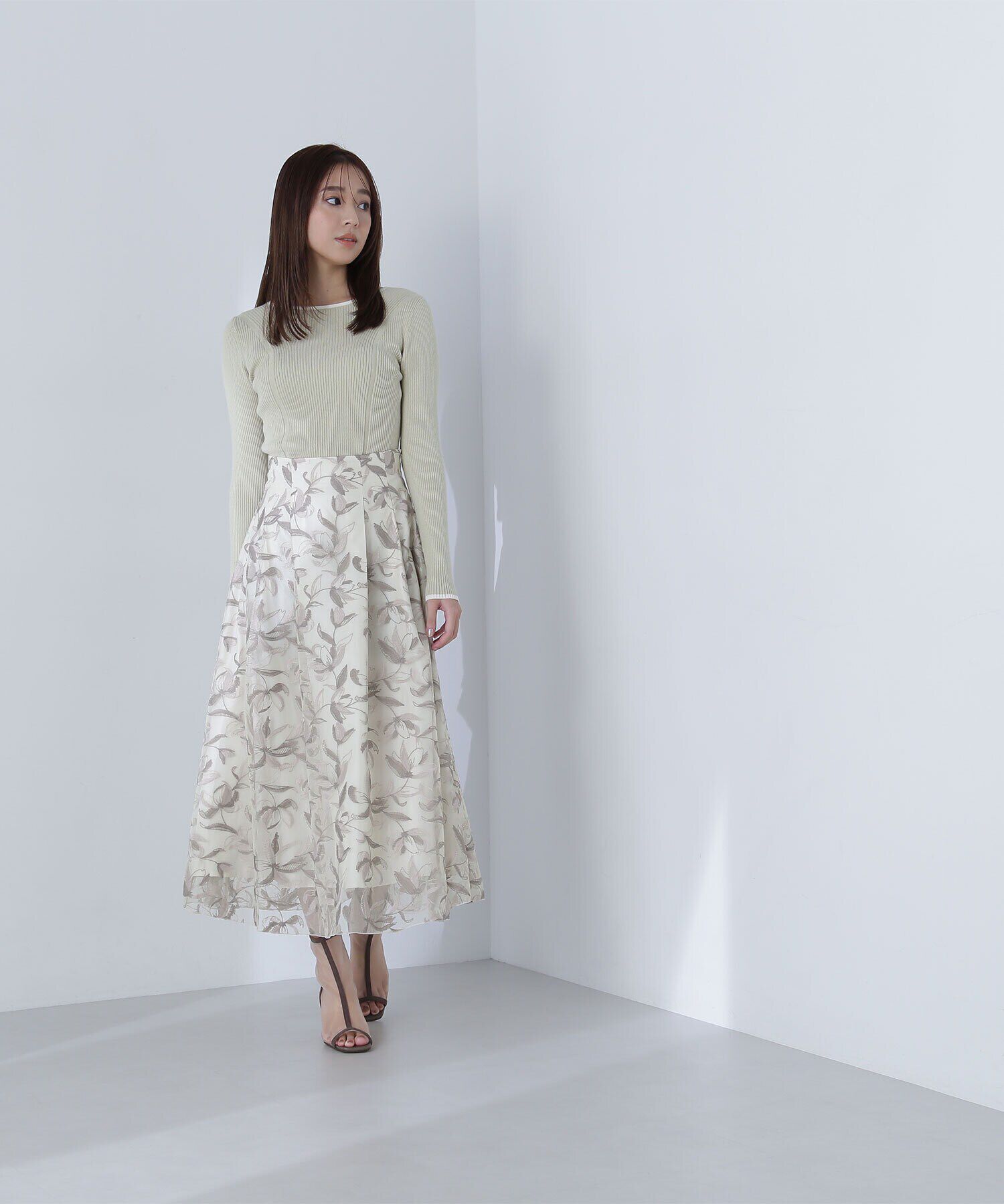  「チュール刺繍レーススカート」|スカート|