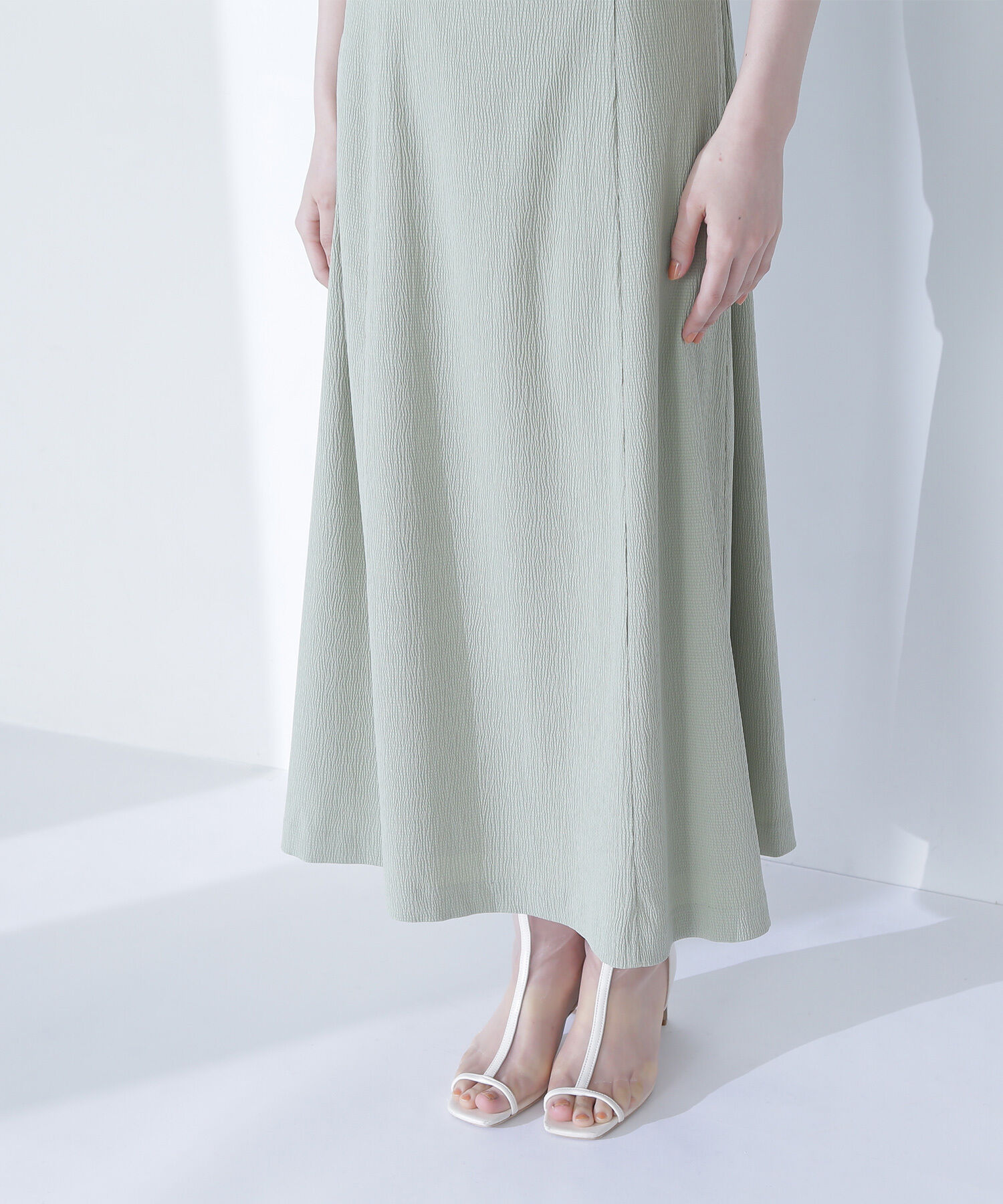  「フロントフリルキャミワンピース」|ワンピース|