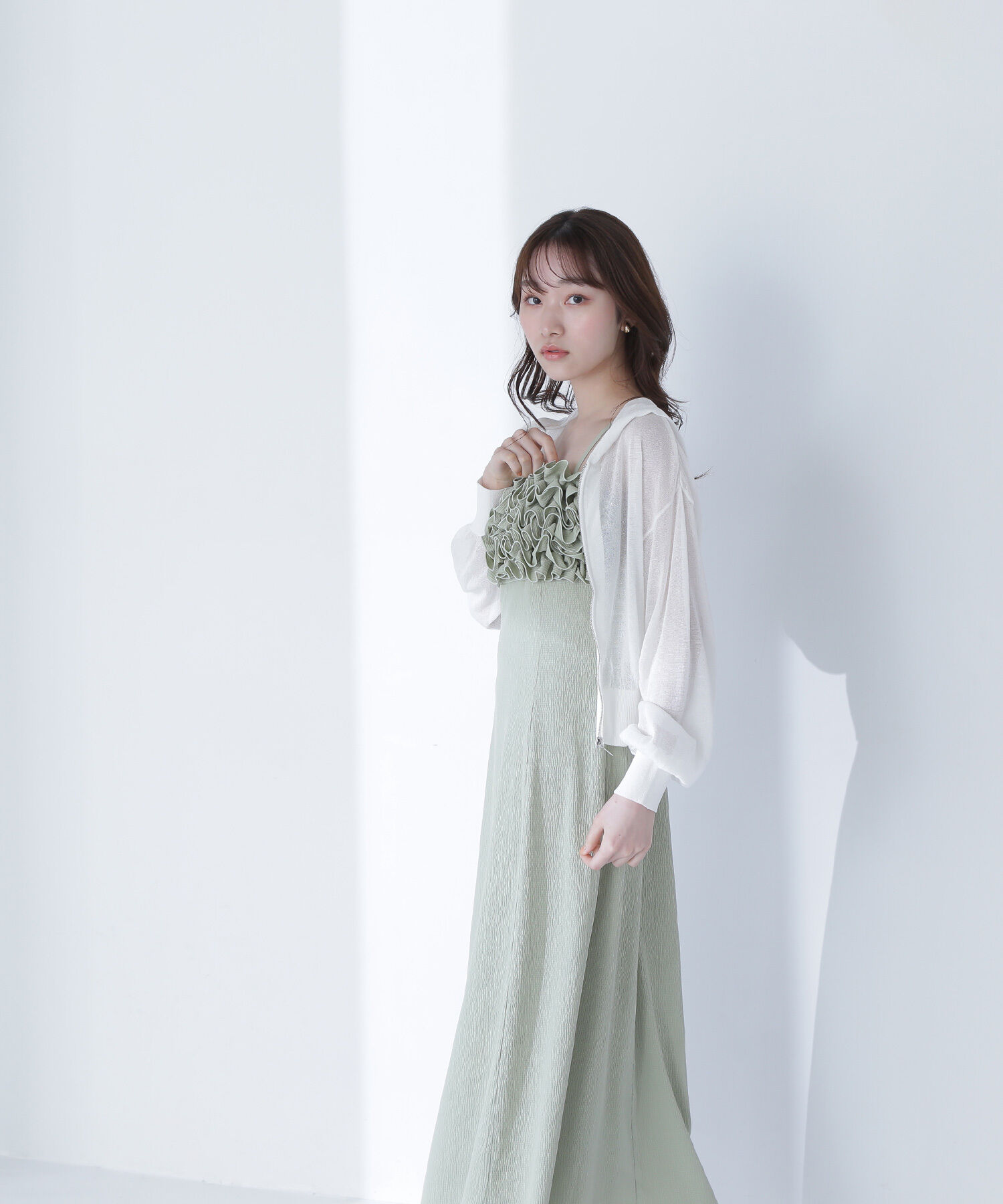  「フロントフリルキャミワンピース」|ワンピース|