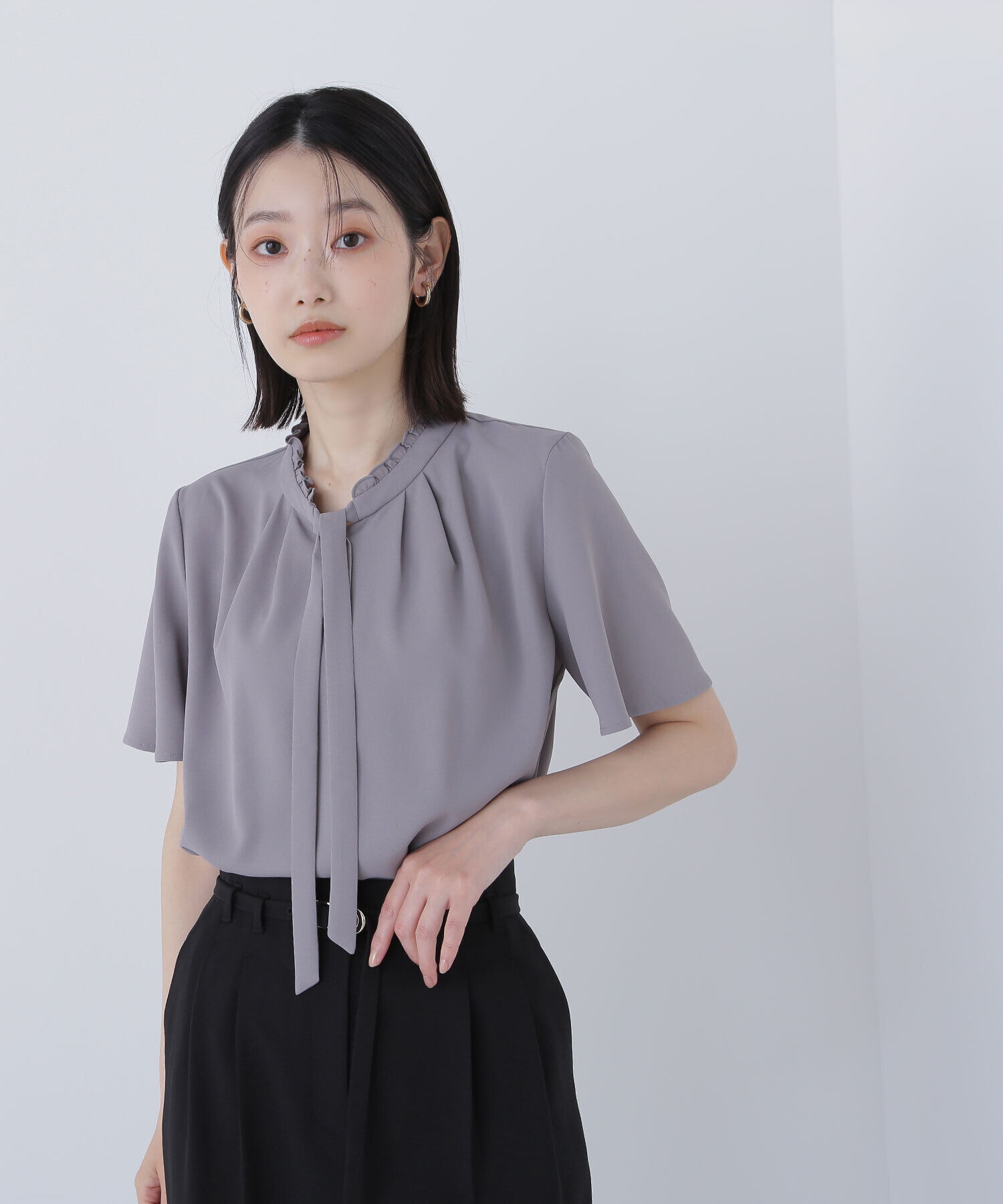  「フリルネックナローボウタイブラウス」|シャツ・ブラウス|